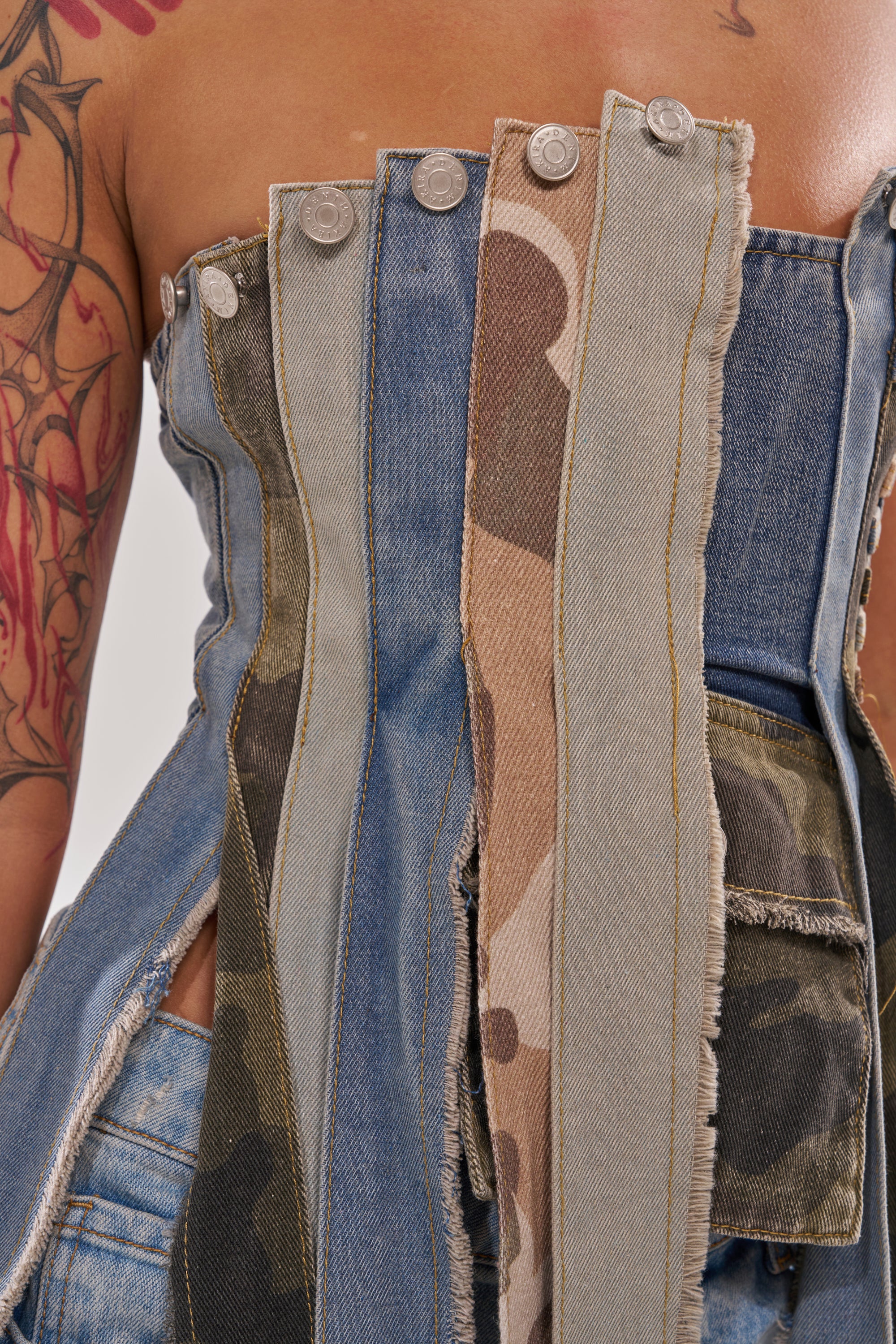 MIXED EMOTION CORSET - Image 8