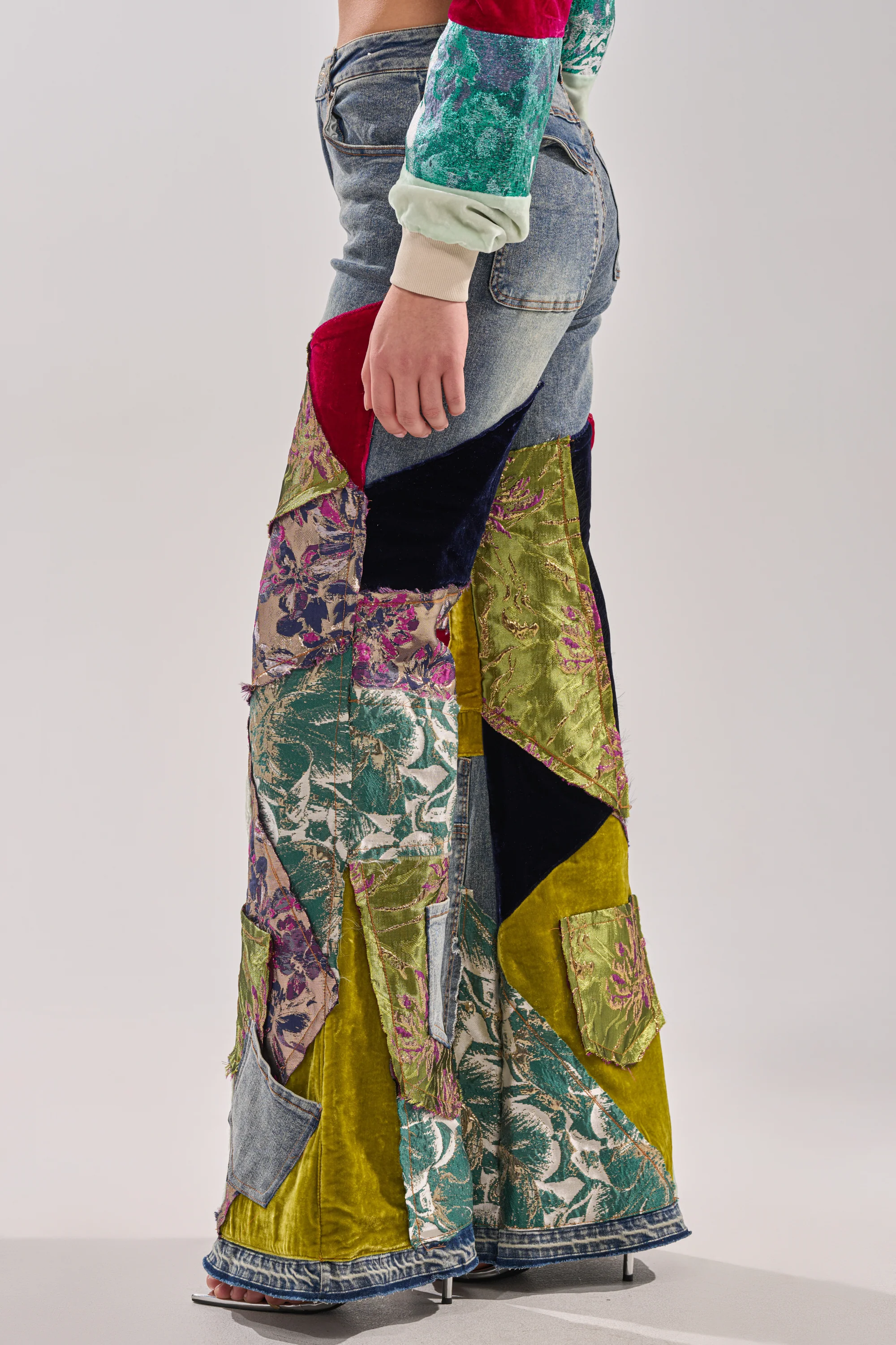 MIXED EMOTIONS BROCADE PATCHWORK FLARE DENIM - Image 4