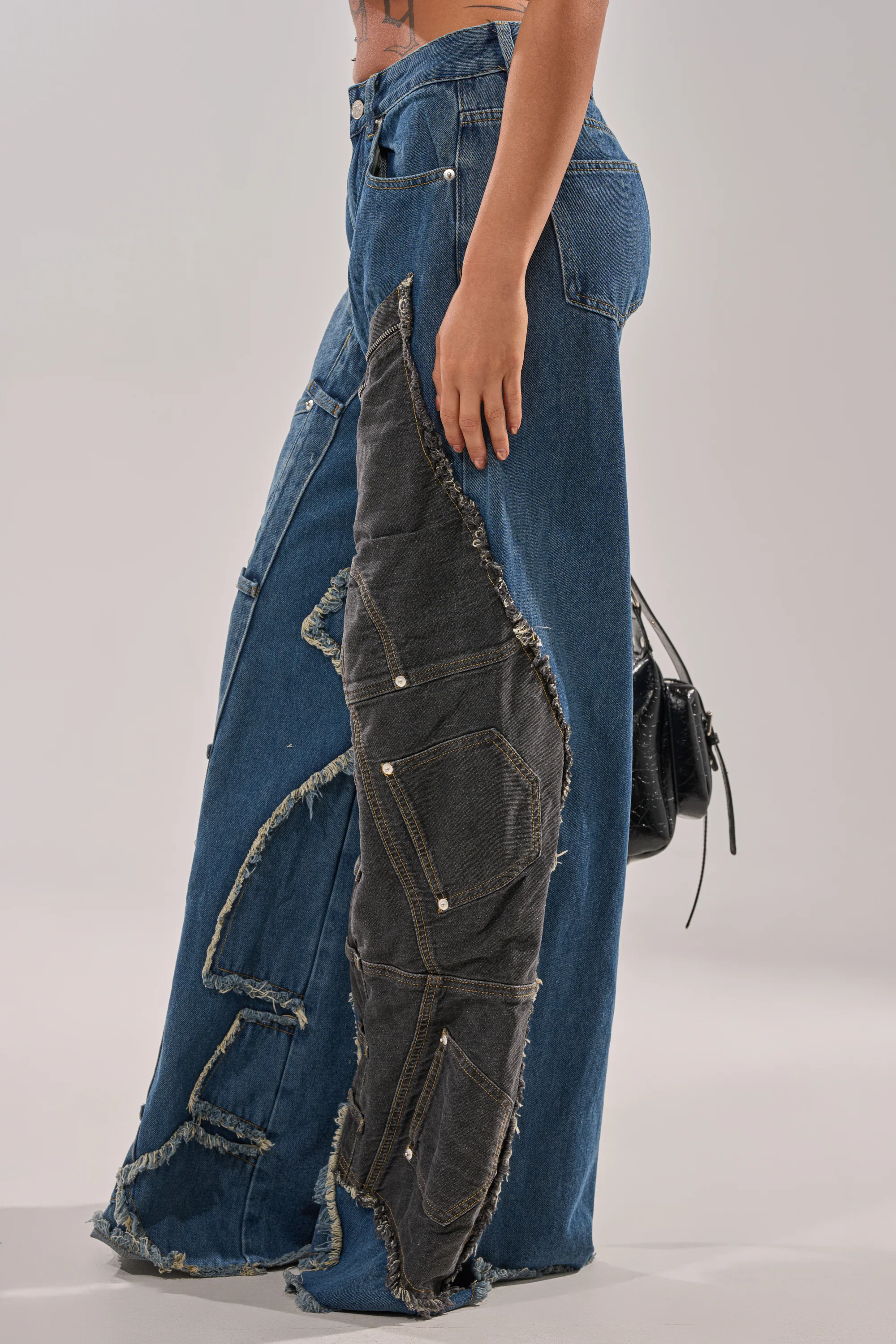 MIXED MATCH RELAXED DENIM - Image 5