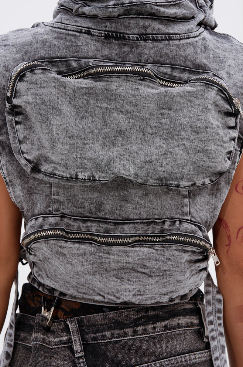 MODEL BEHAVIOR DENIM TOP - Image 11