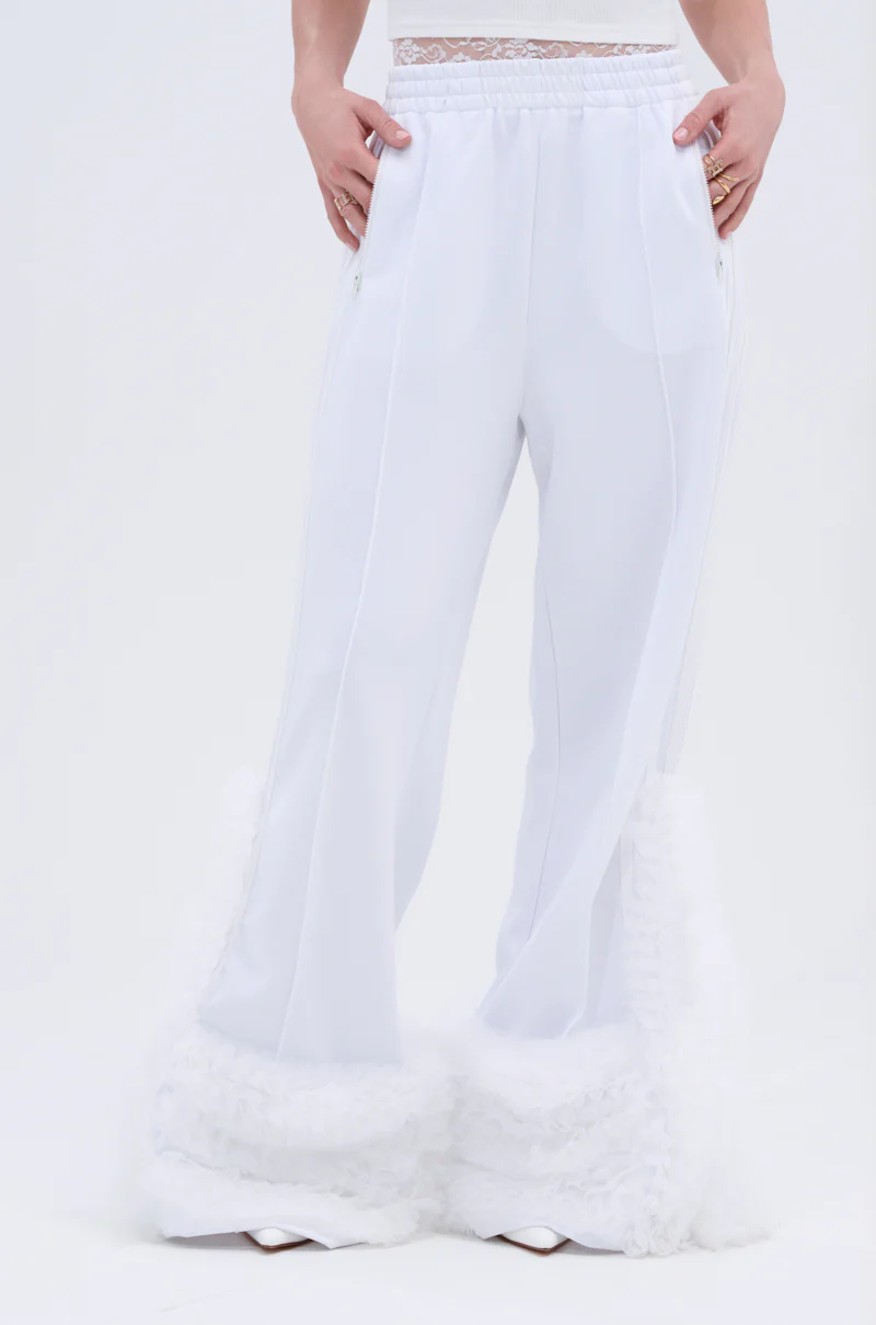 MODERN JAM TRACK PANT IN WHITE