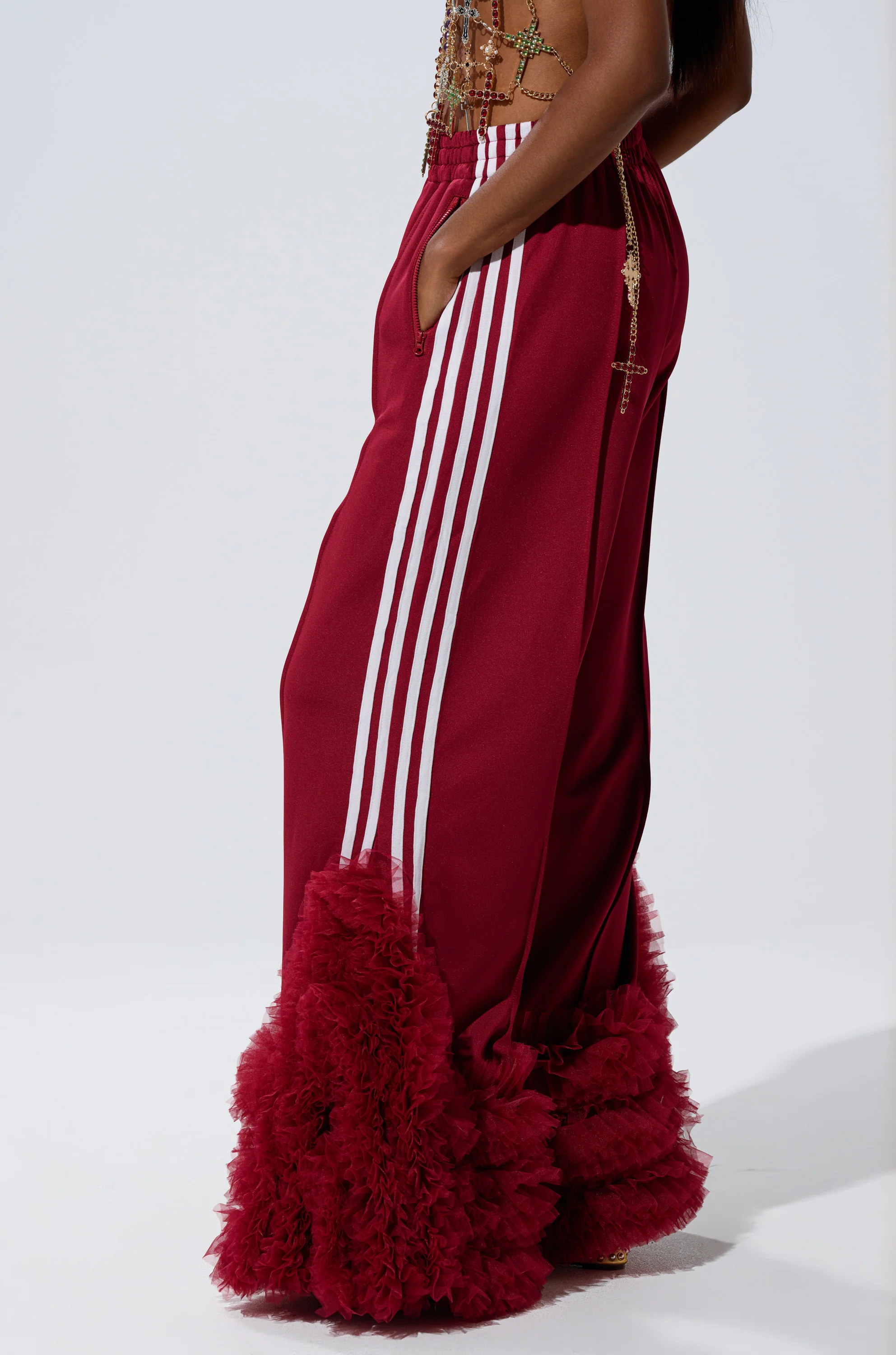 MODERN JAM TRACK PANT WITH TULLE IN BURGUNDY - Image 4