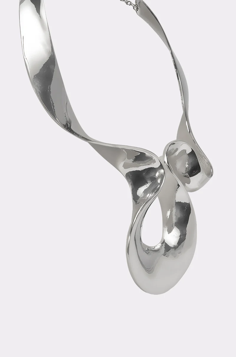 MOLTEN DREAMS NECKLACE - Image 4
