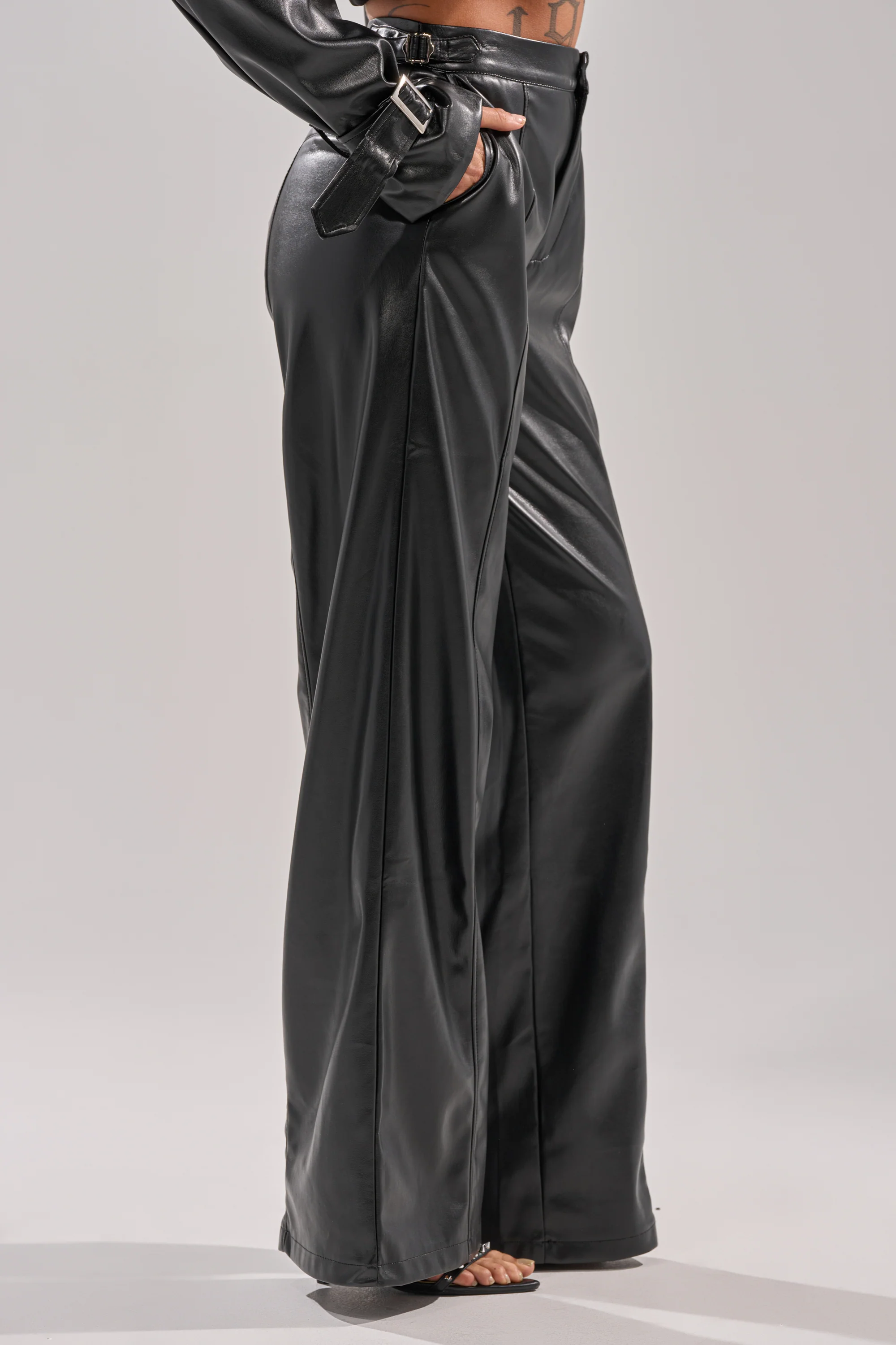 MONTE CARLO WIDE LEG PANT IN BLACK - Image 3