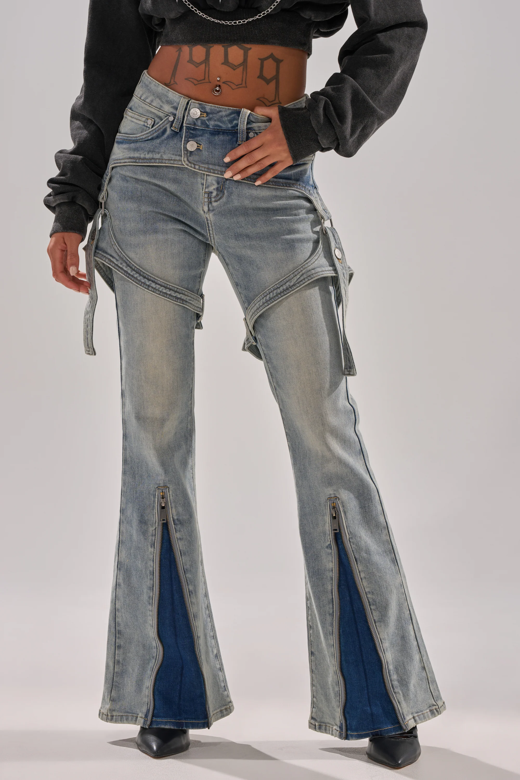 MOOD FOR THE NIGHT FLARE DENIM - Image 3