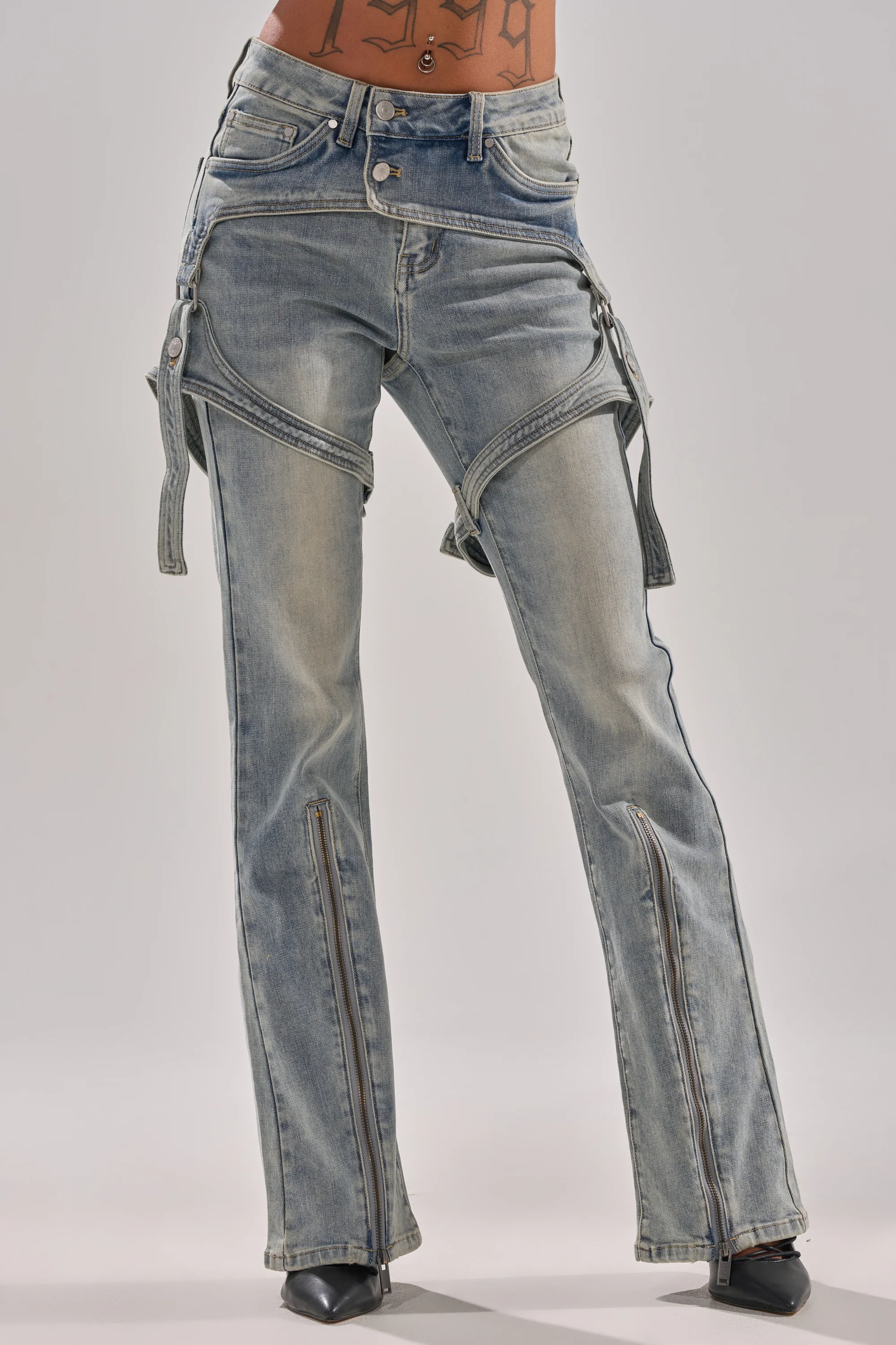 MOOD FOR THE NIGHT FLARE DENIM - Image 4