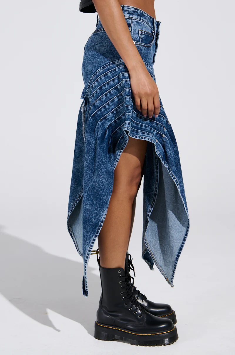 MOVE IN MOTION MINI SKIRT - Image 3