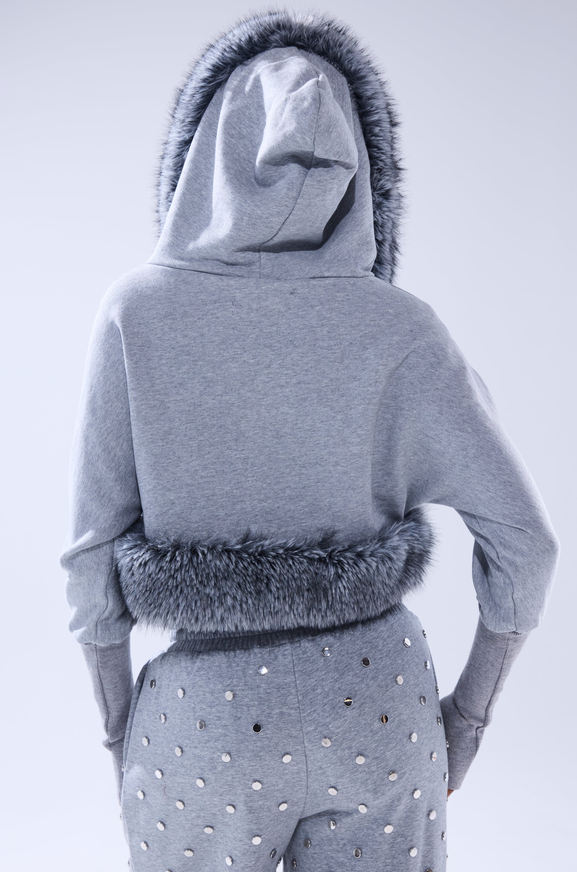 MOVIN DIFFERENT SWEATSHIRT WITH FUR TRIM - Image 7