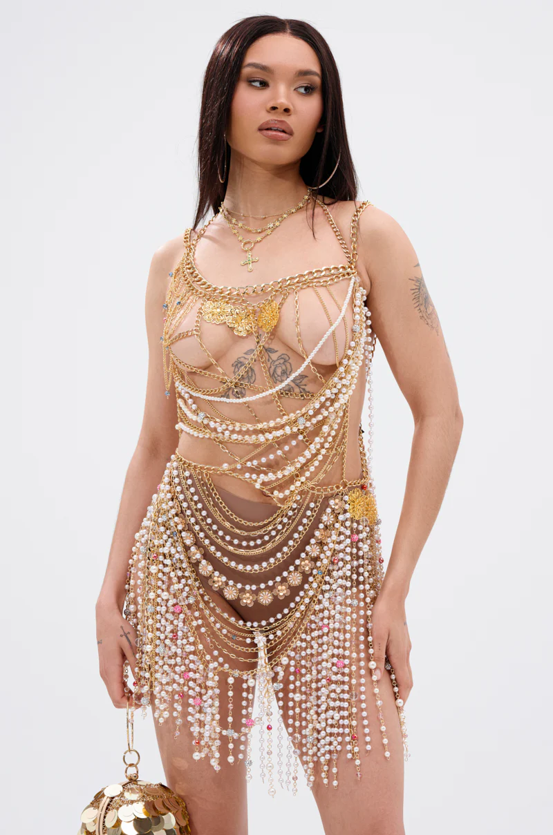 NAMIKA LAYERED CHAIN AND PEARL MINI DRESS - Image 4