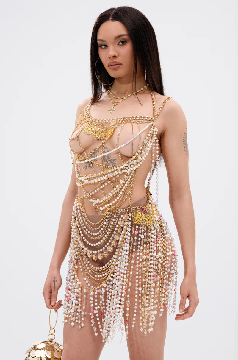 NAMIKA LAYERED CHAIN AND PEARL MINI DRESS - Image 5