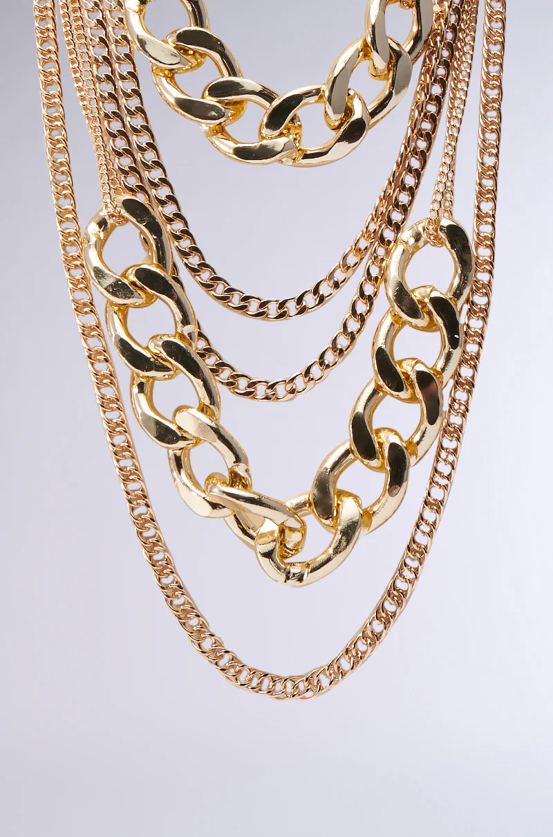OMG SLAY LAYERED CHAIN NECKLACE IN GOLD - Image 4