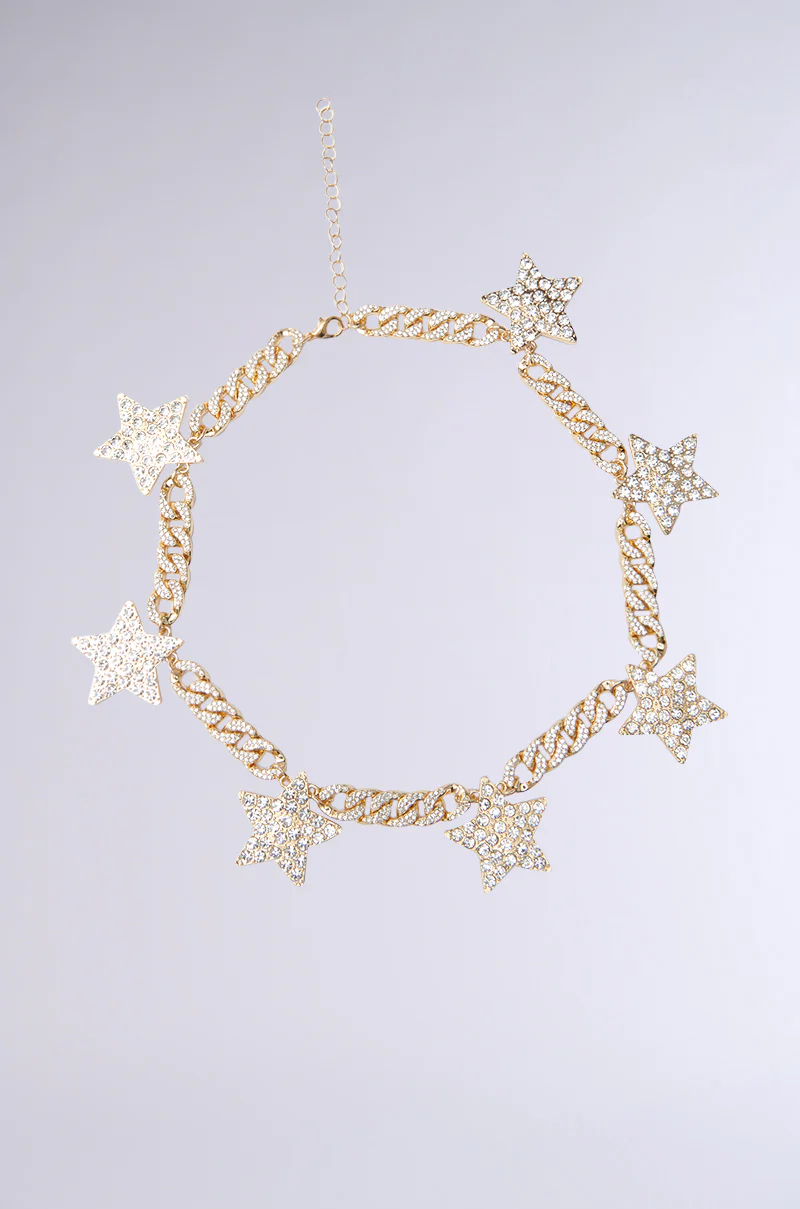 GETTIN' STARSTRUCK NECKLACE IN GOLD
