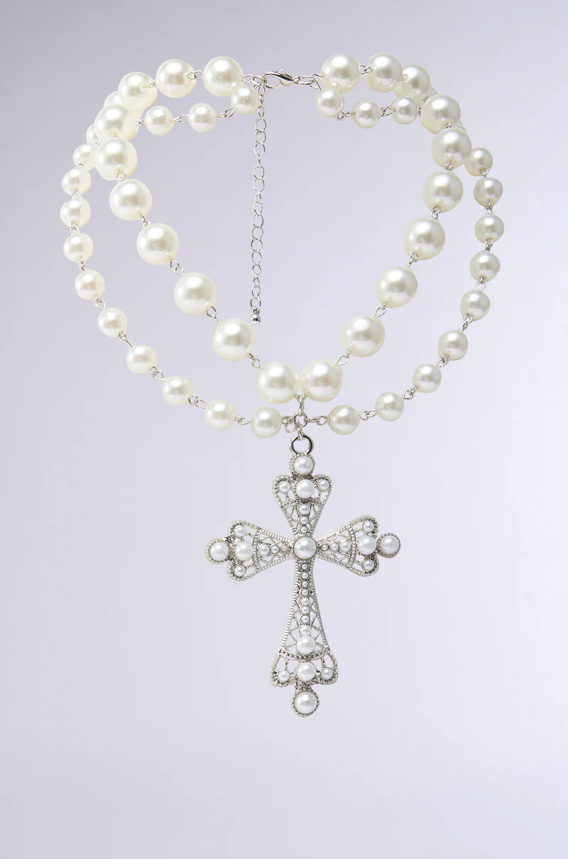 LIKE A PRAYER PEARL NECKLACE