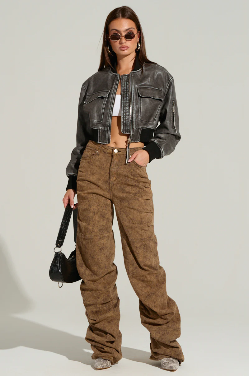 NEVER CHANGE UP RUCHED PANT - Image 5