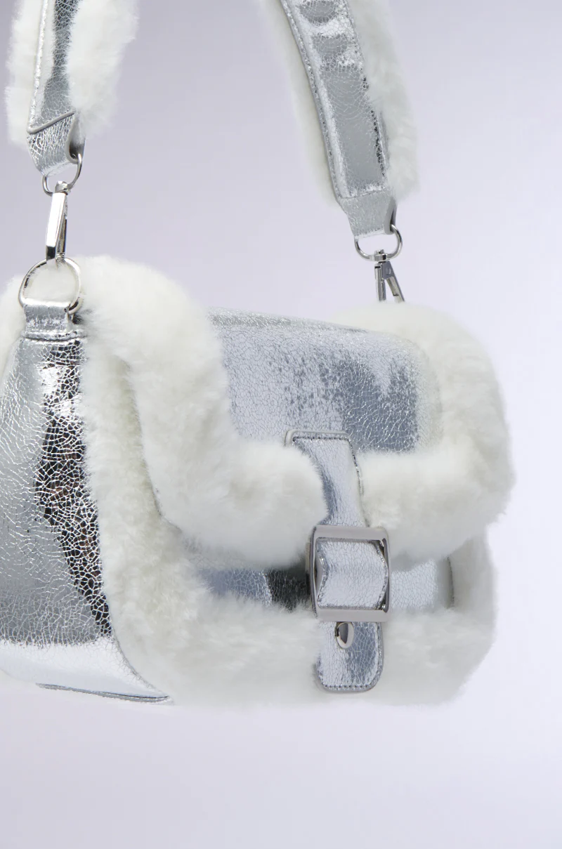 NEVER THE PICK ME FUR TRIM PURSE - Image 4