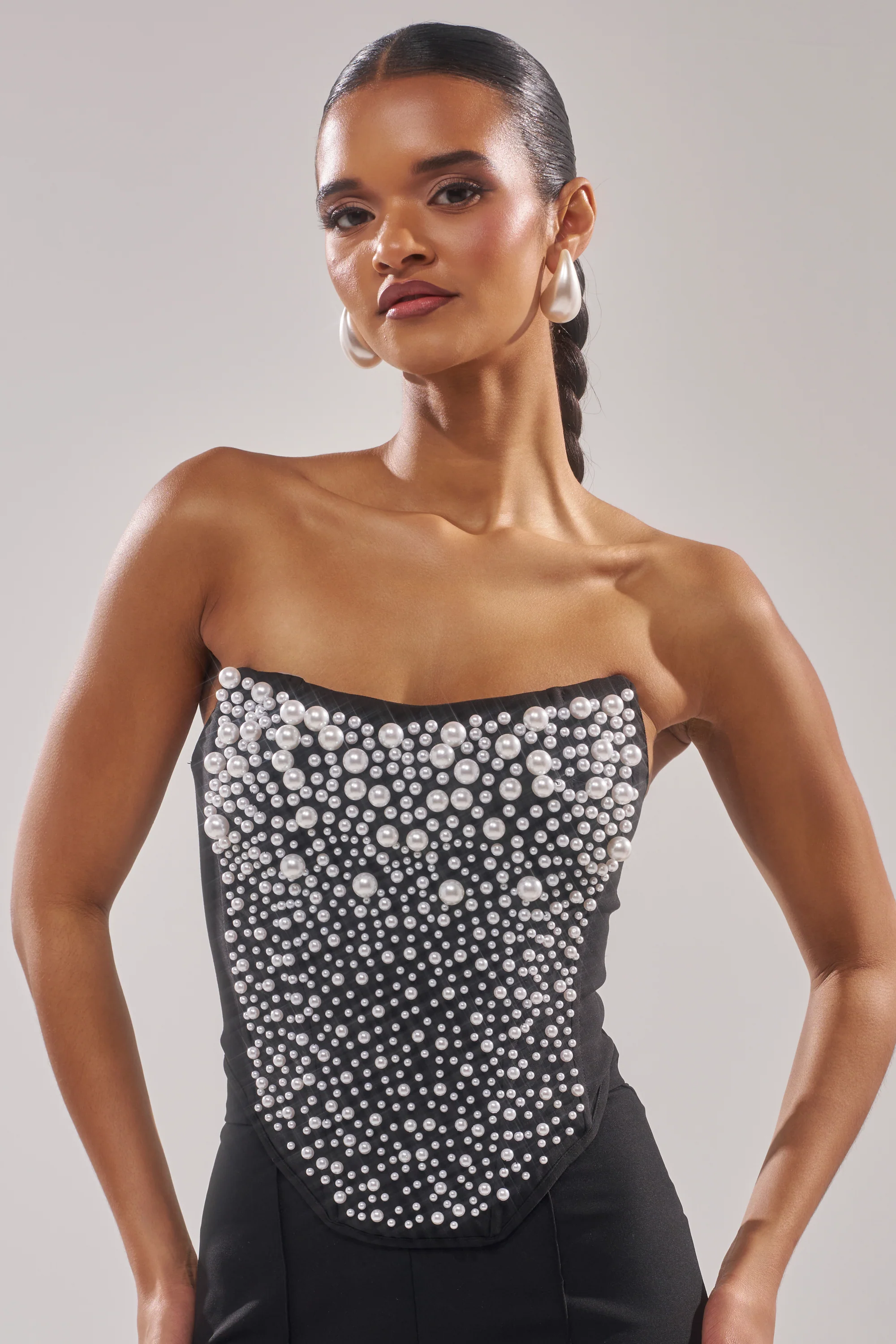 NEVER YOURS ALL OVER PEARL CORSET - Image 2