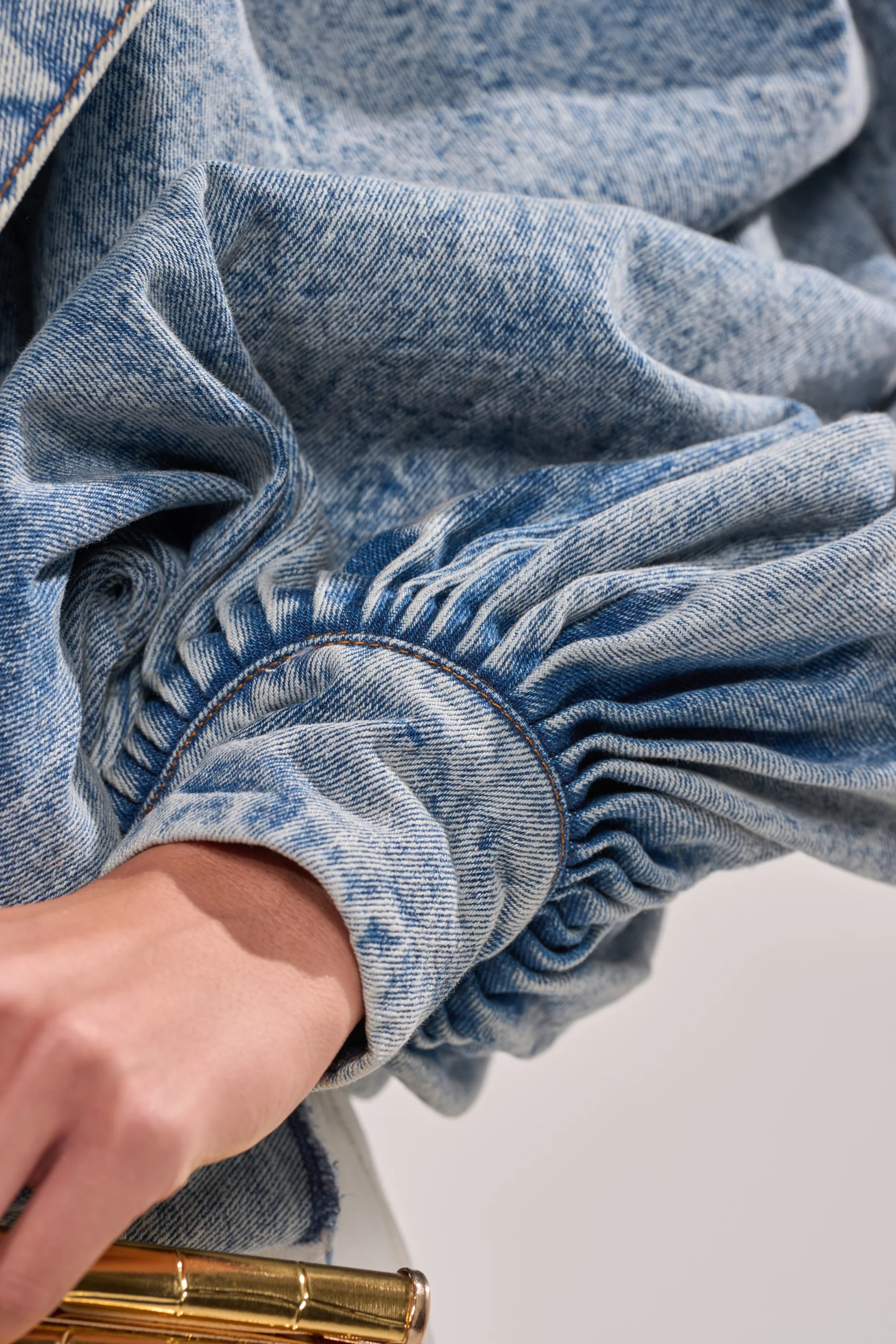 NEW DREAM PUFF SLEEVE TOP - Image 10