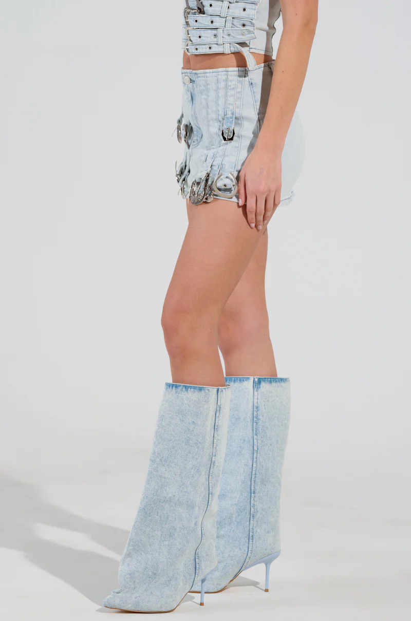 NEW PERSON SAME MISTAKES SKIRT - Image 3