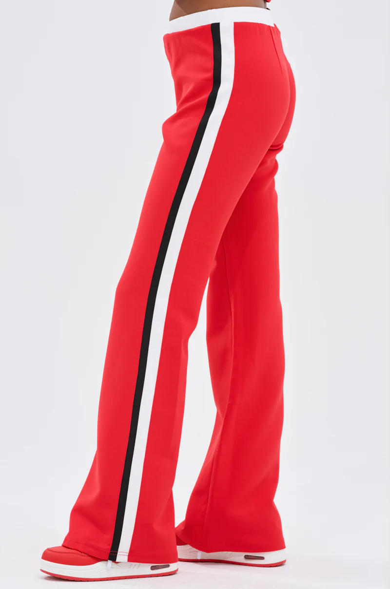 NEW RAYE FLARE PANTS - Image 4