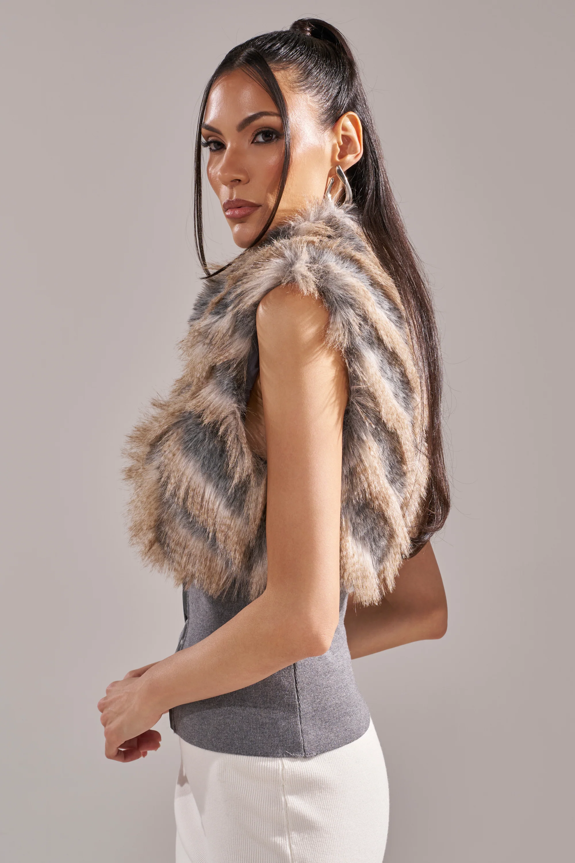 NEW SENSATION FUR TOP - Image 7