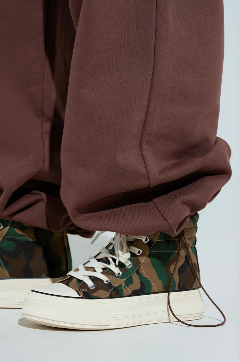 NIA ZIP OFF POCKET WIDE LEG SWEATPANT - Image 11