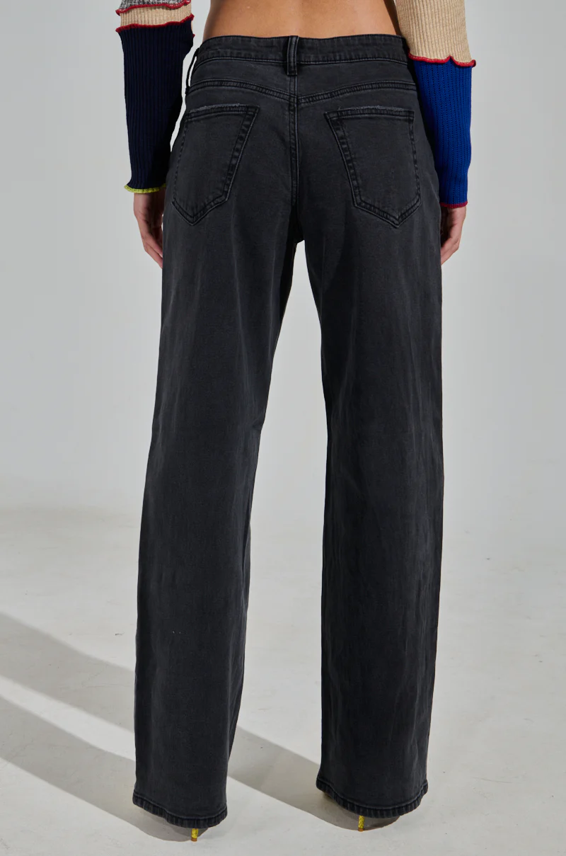 NICOLE VINTAGE LOW RISE JEAN - Image 5
