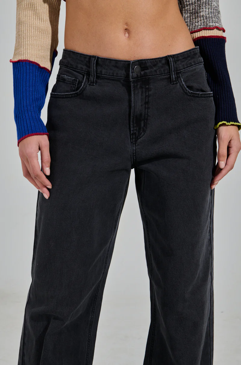 NICOLE VINTAGE LOW RISE JEAN - Image 8