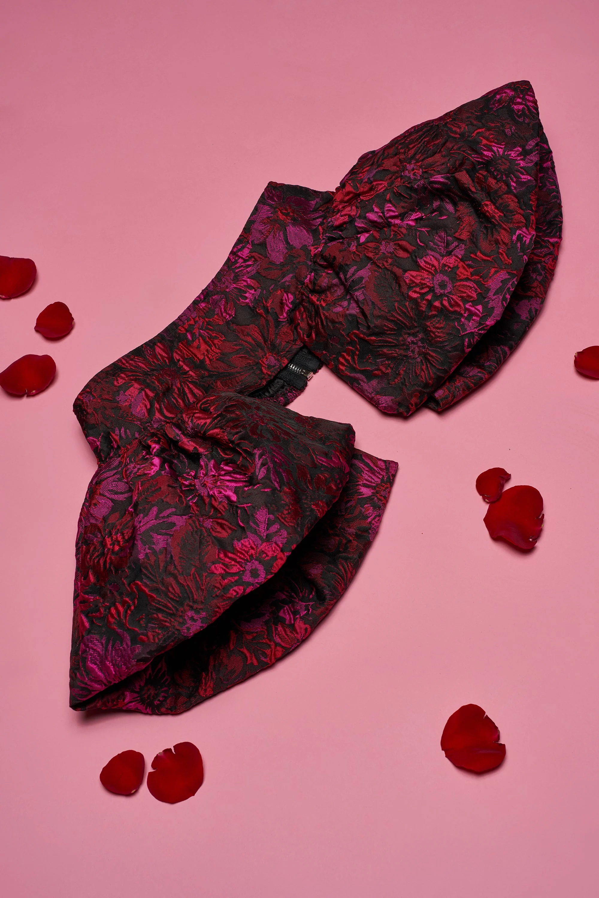 NIGHTLY FLORAL PEPLUM BELT