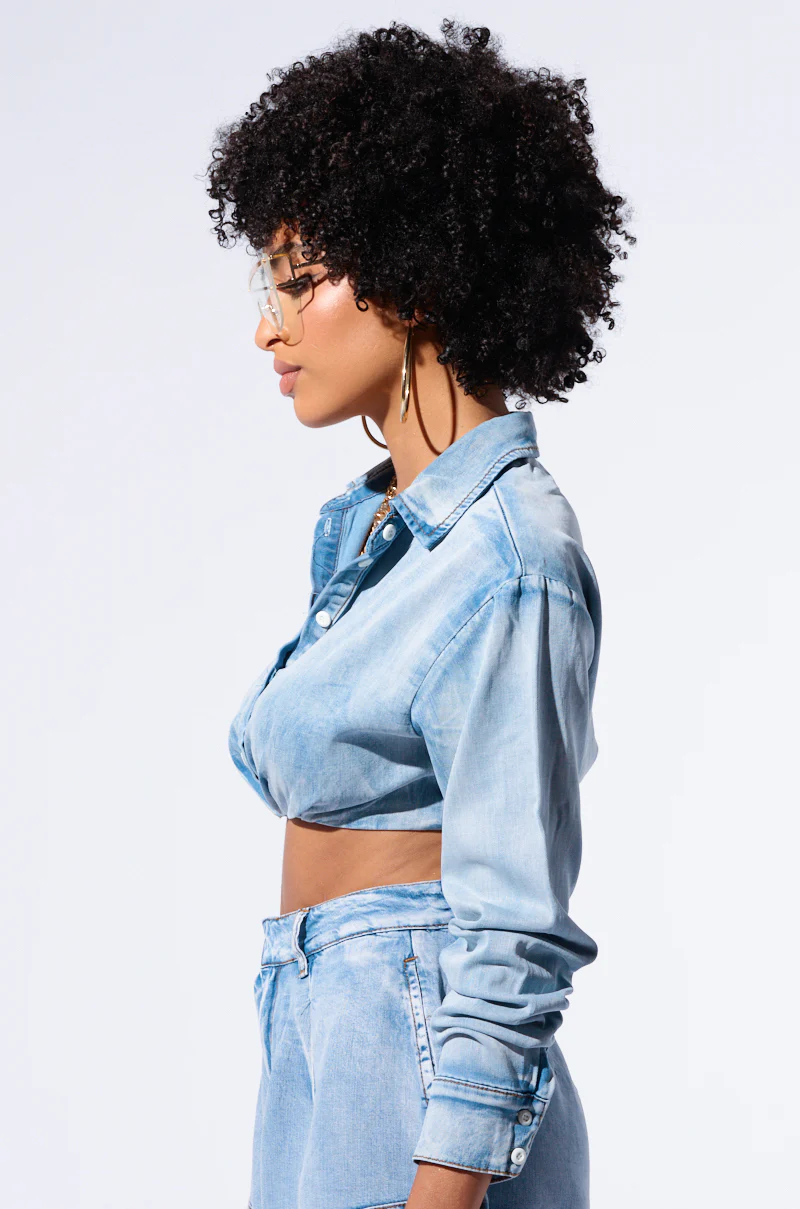 NO APOLOGIES CROP BUTTON DOWN BLOUSE - Image 3