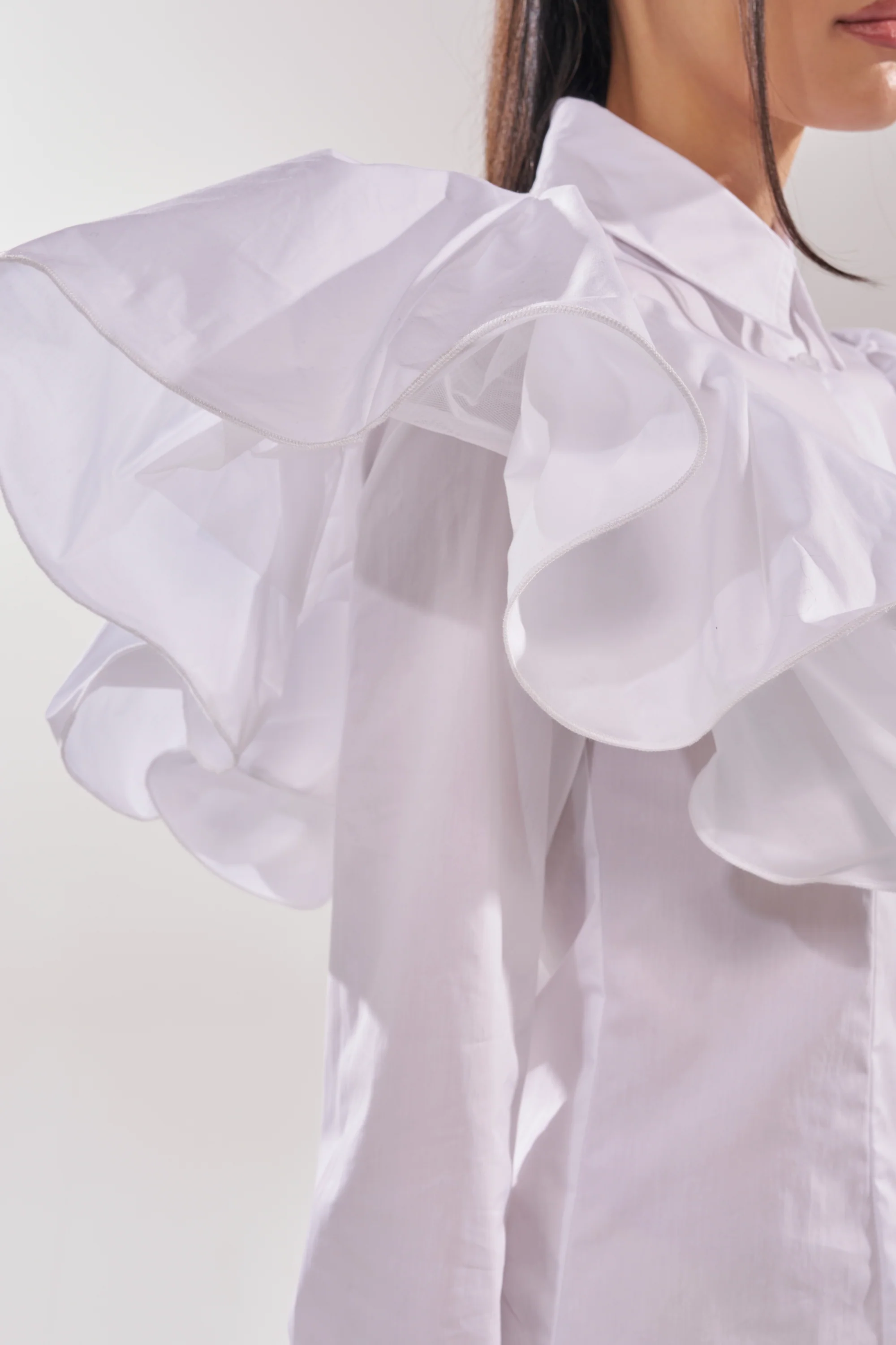 NO BIG DEAL BUTTON DOWN - Image 12
