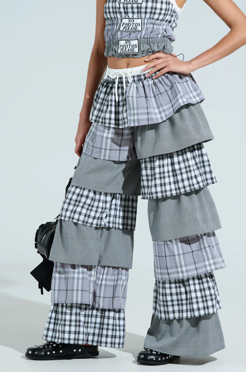 NO PHOTOS PLEASE PLAID PANT - Image 4
