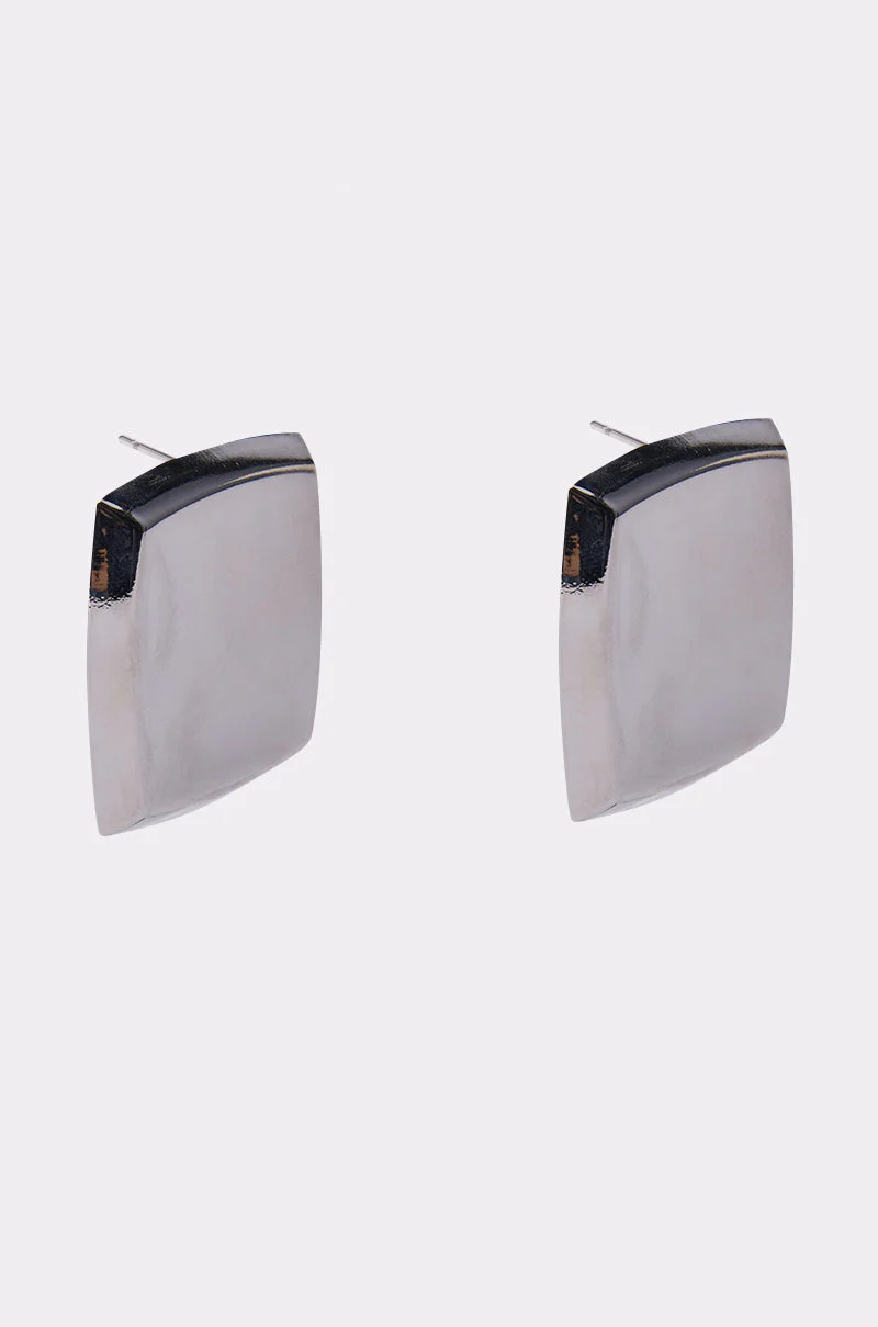 NOT A SQUARE EARRING - Image 3