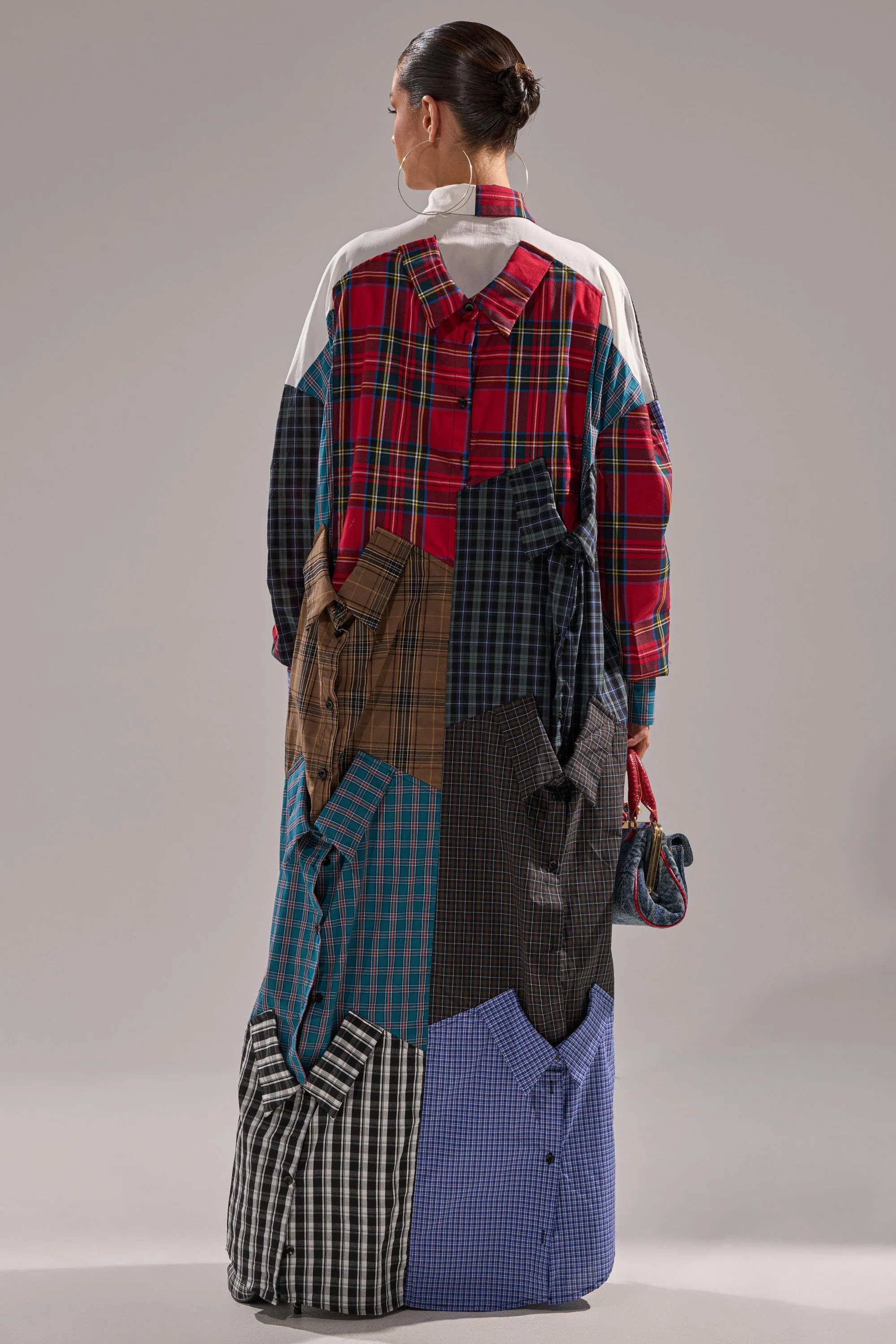 NOT YOUR BOYFRIENDS SHIRT DRESS - Image 8