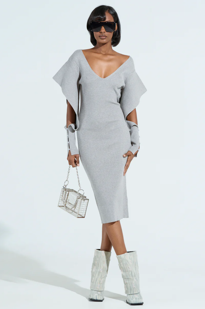 OFF TO BRUNCH KNIT MIDI DRESS IN HEATHER GREY