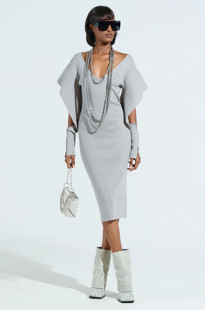 OFF TO BRUNCH KNIT MIDI DRESS IN HEATHER GREY - Image 3
