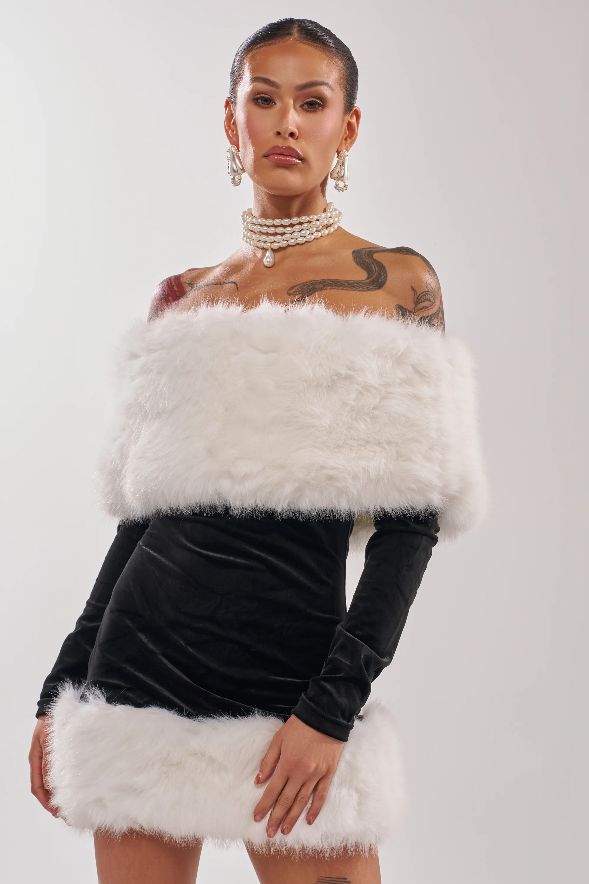 OH BABY VELVET MINI DRESS WITH FUR TRIM - Image 5