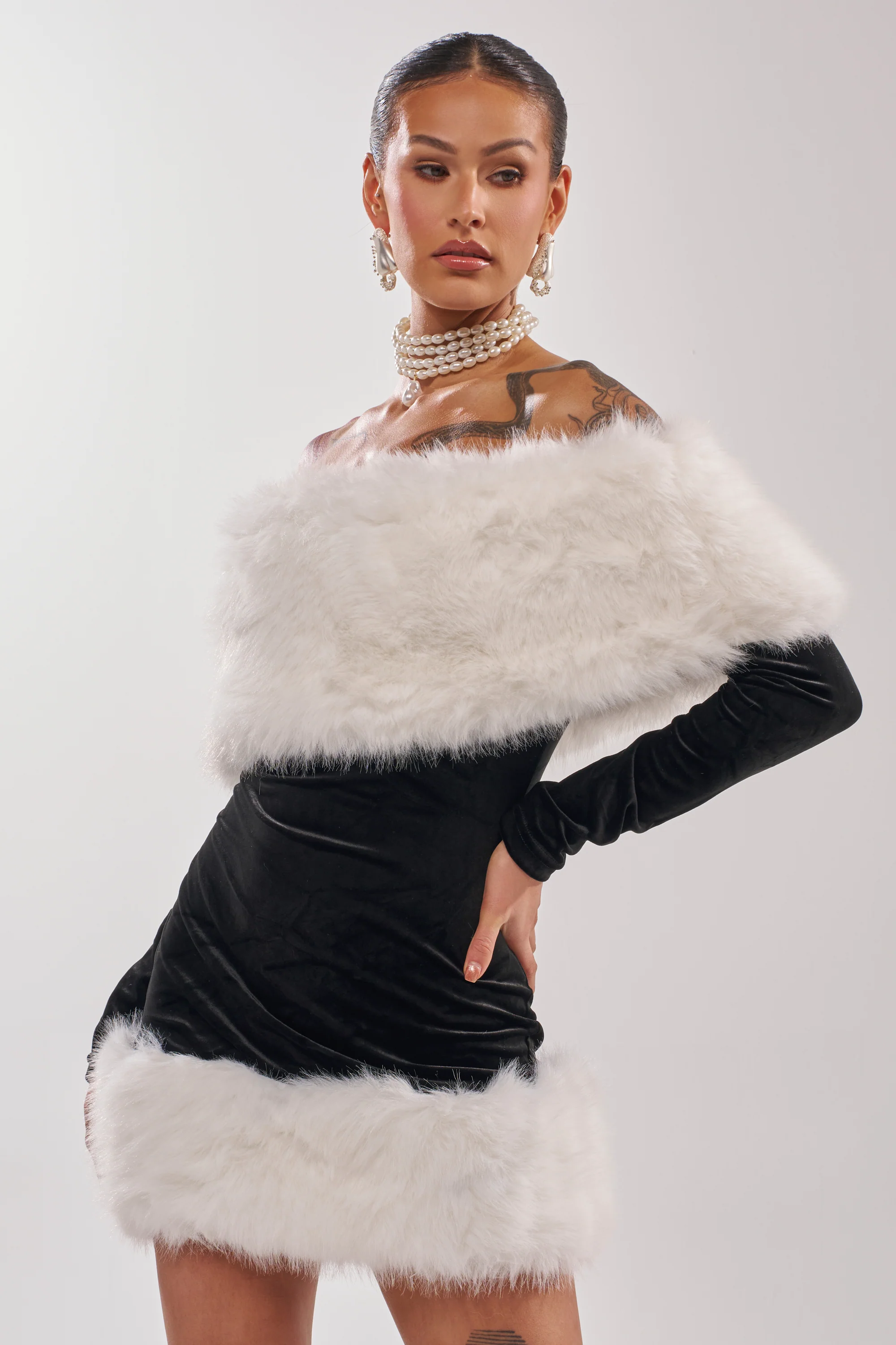 OH BABY VELVET MINI DRESS WITH FUR TRIM - Image 6