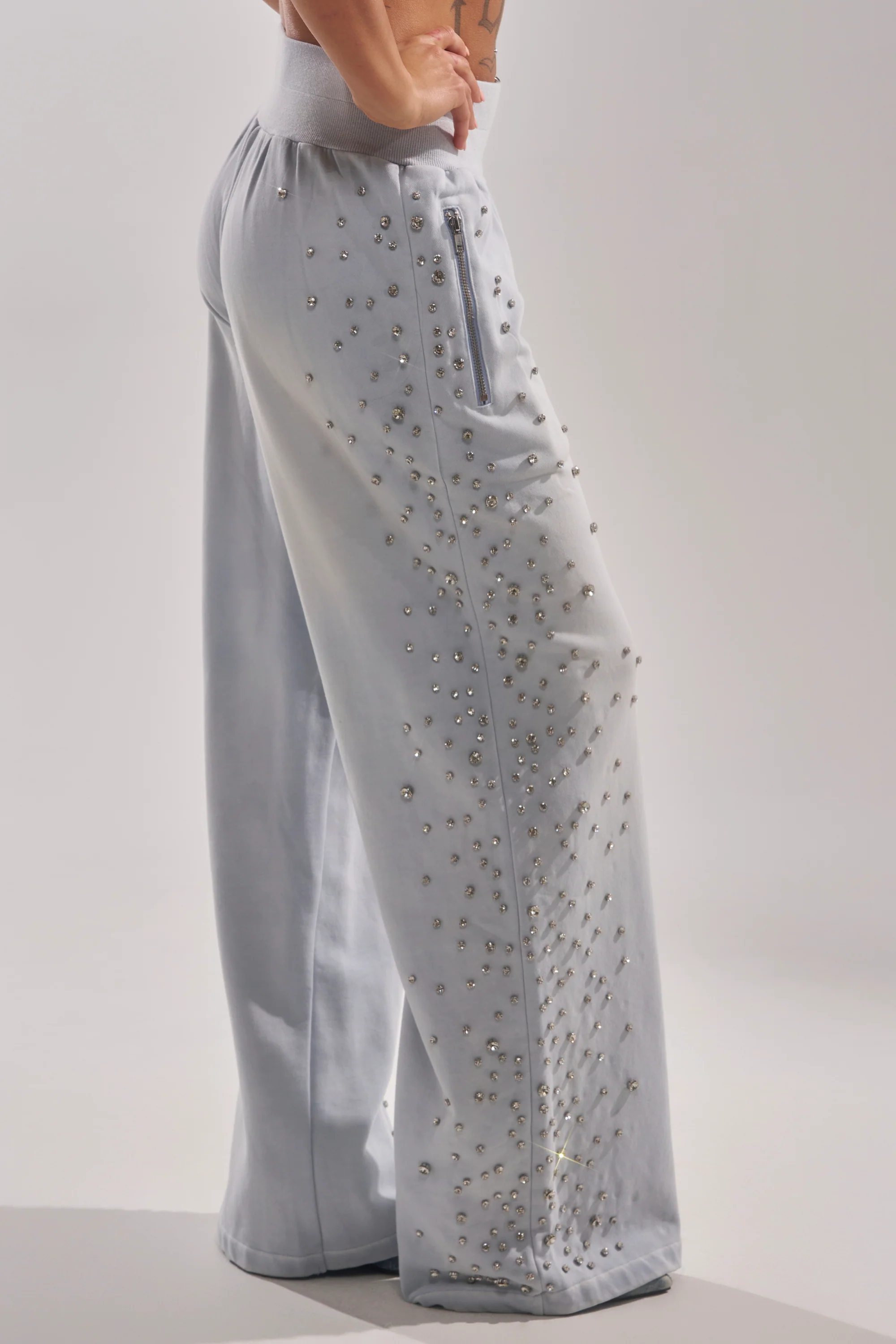OH HOT DAMN EMBELLISHED JOGGER - Image 5