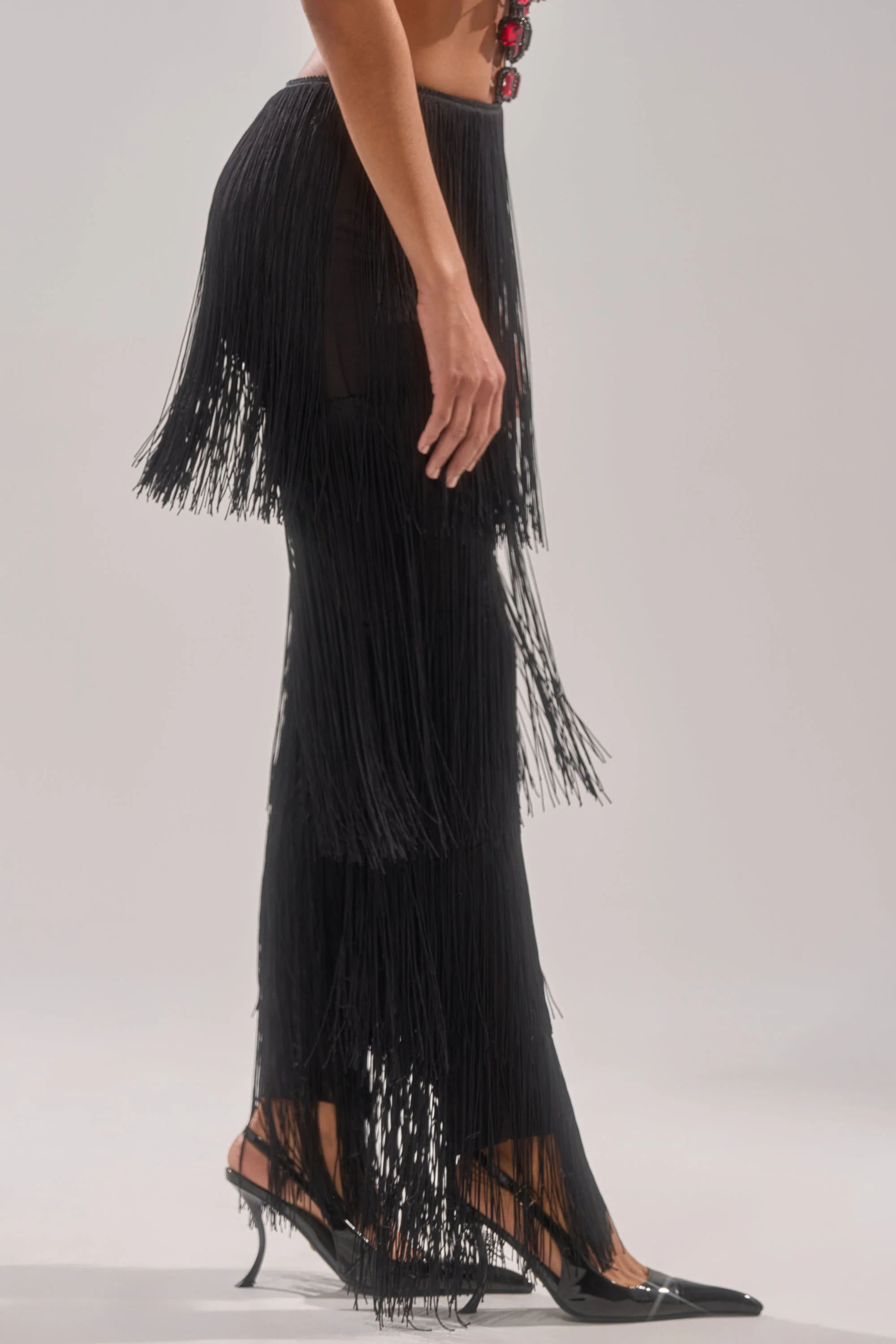 OH SO FRINGE PANTS IN BLACK - Image 4