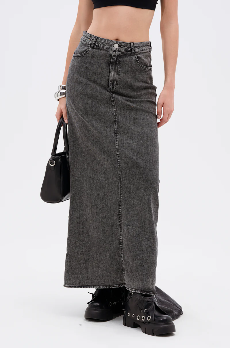 OH THE DRAMA DENIM MAXI SKIRT WITH TRAIN IN GREY - Image 4