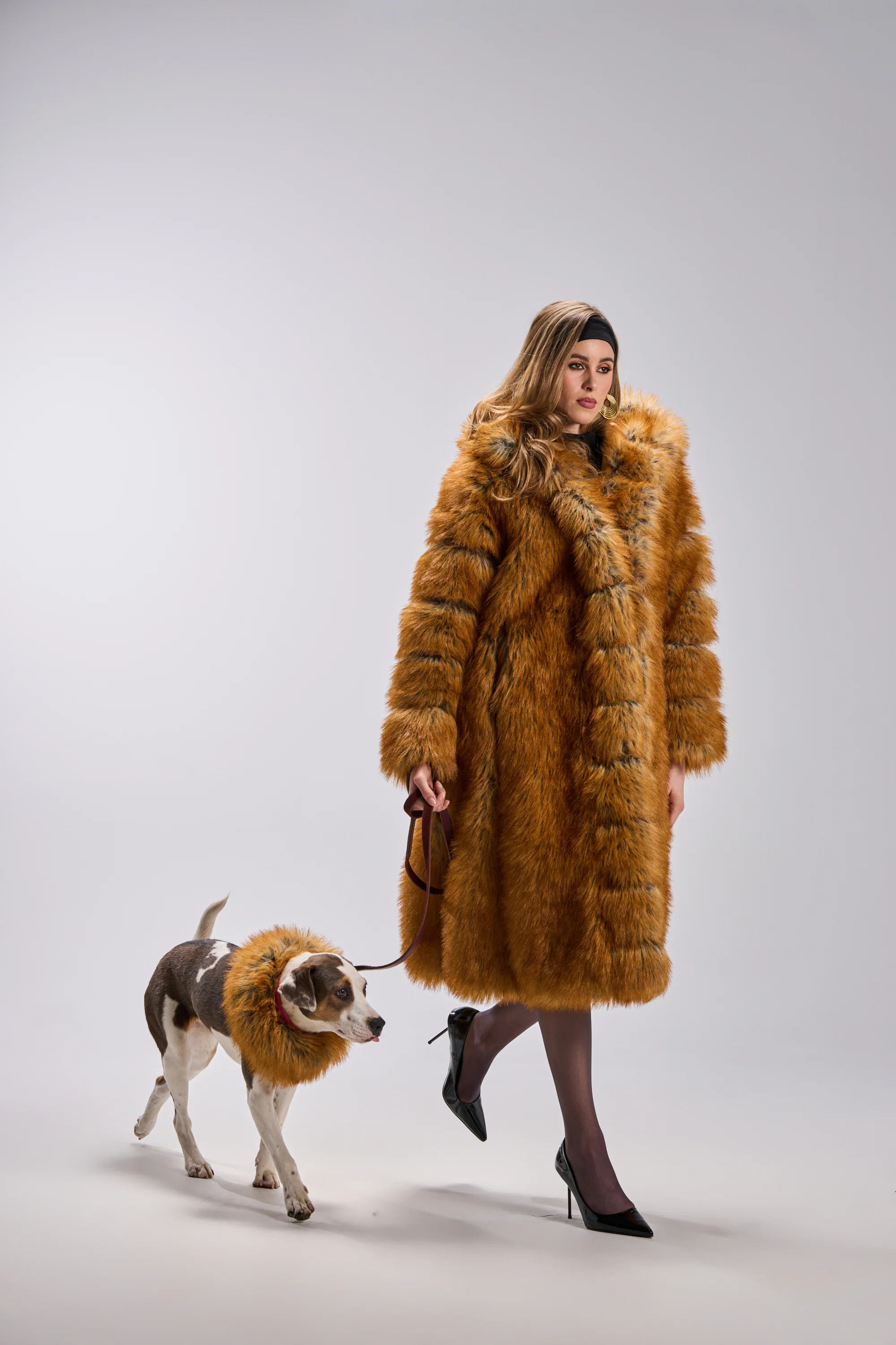 OLD MONEY FAUX FUR COAT - Image 4