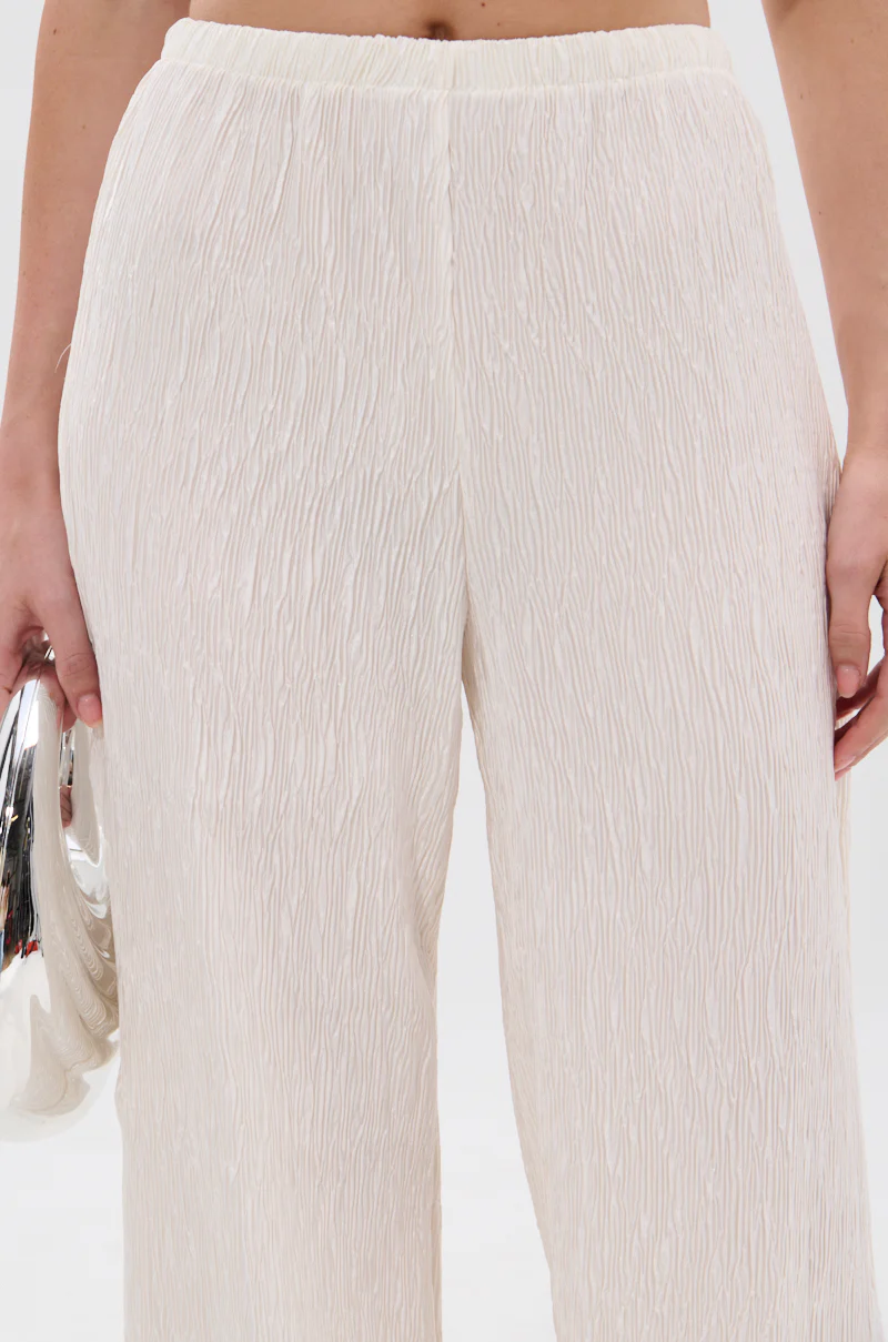 OLIVIA PLISSE PANT IN WHITE - Image 9