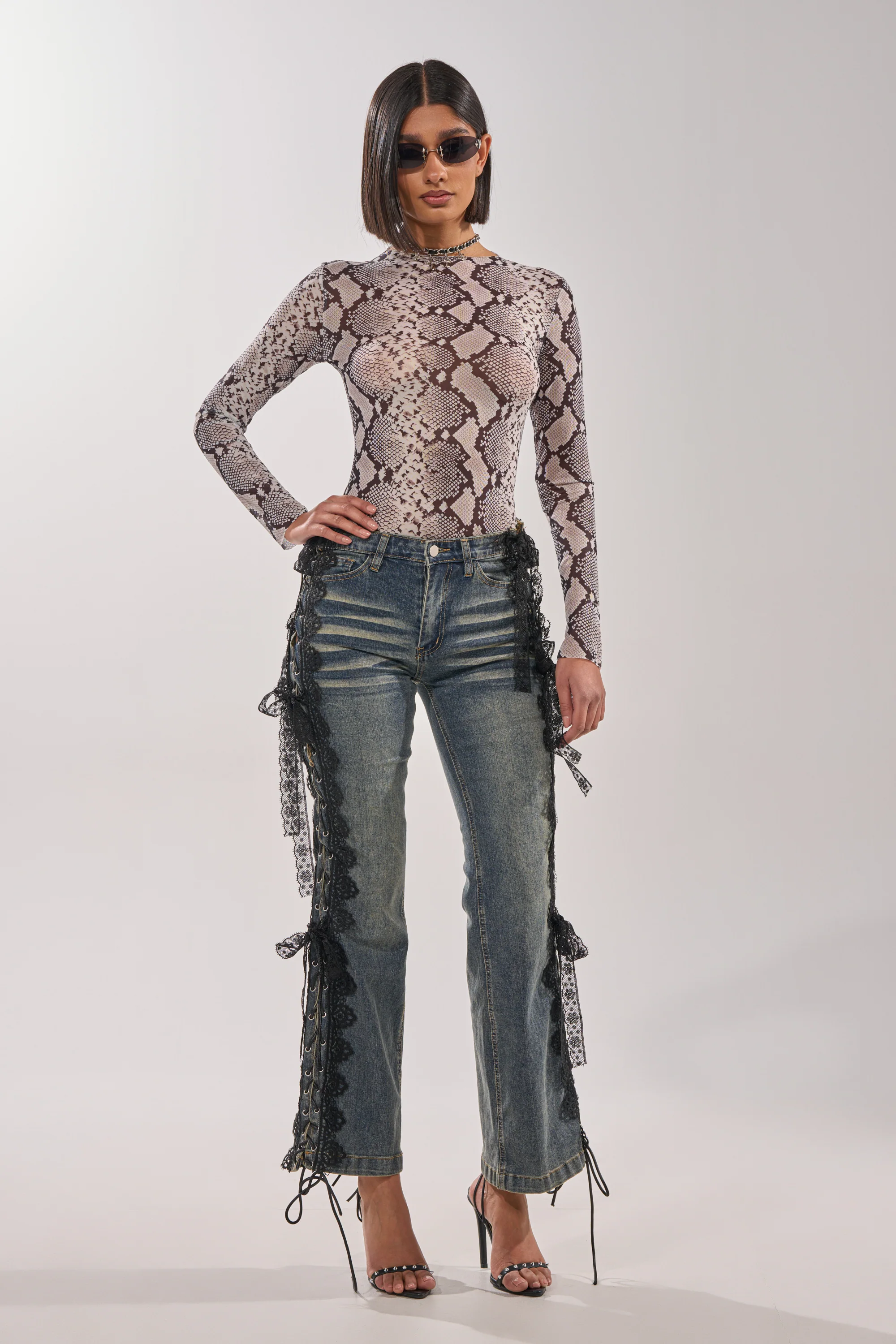 OMBRE SNAKE LONG SLEEVE MESH TOP IN GREY MULTI - Image 6