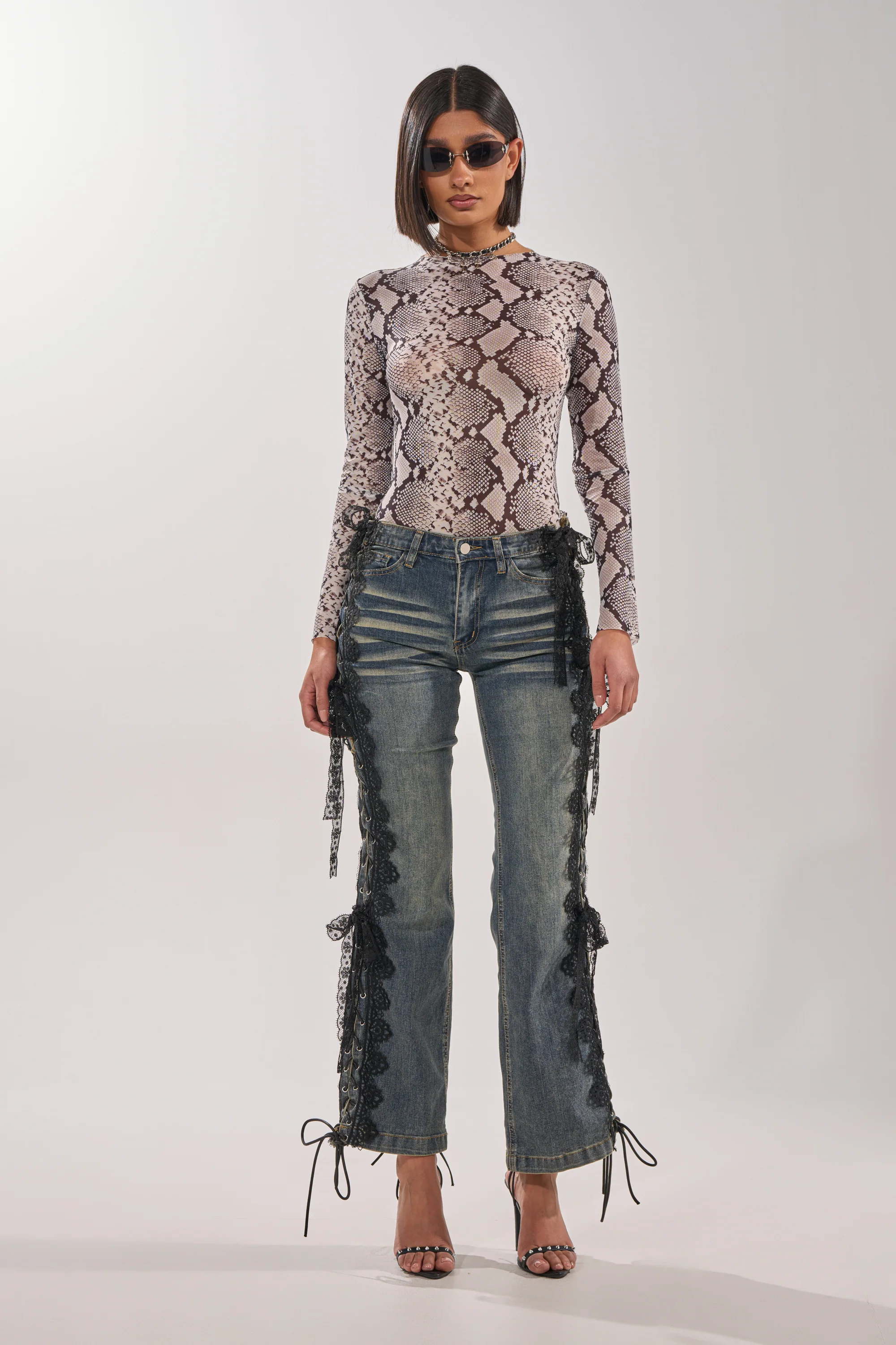 OMBRE SNAKE LONG SLEEVE MESH TOP IN GREY MULTI - Image 7