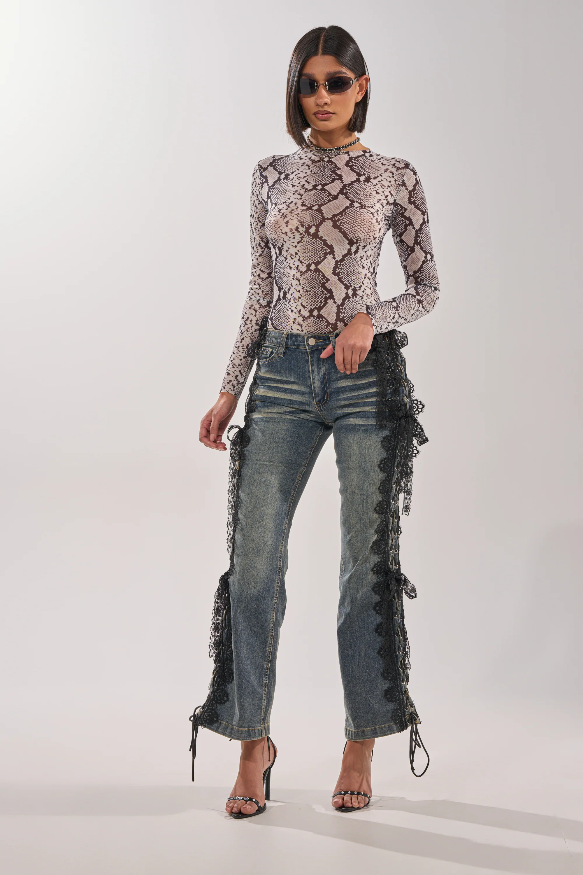 OMBRE SNAKE LONG SLEEVE MESH TOP IN GREY MULTI - Image 8