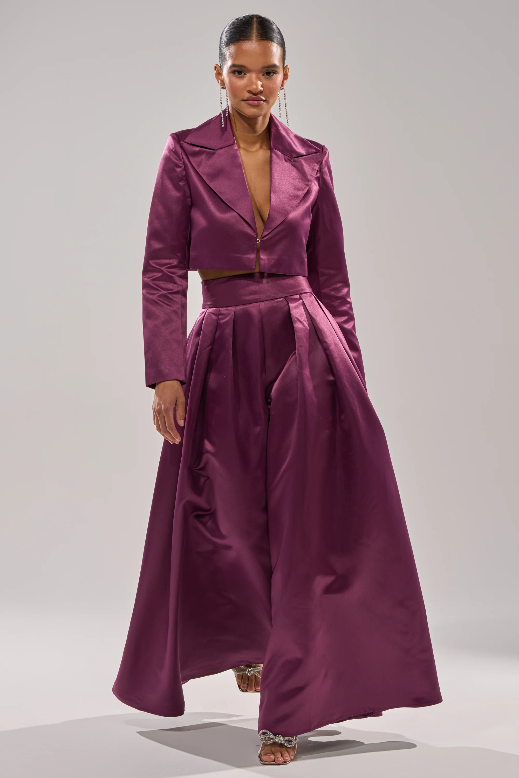 ON AND ON CROPPED SATIN BLAZER - Image 8