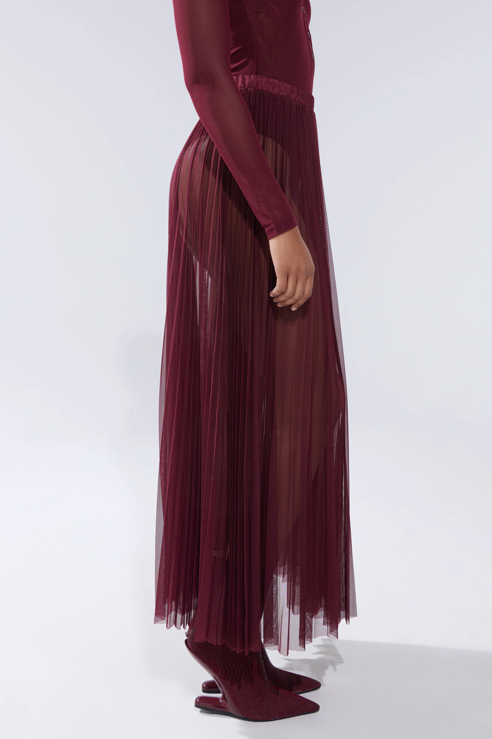 ON FIRE MESH MAXI SKIRT - Image 4