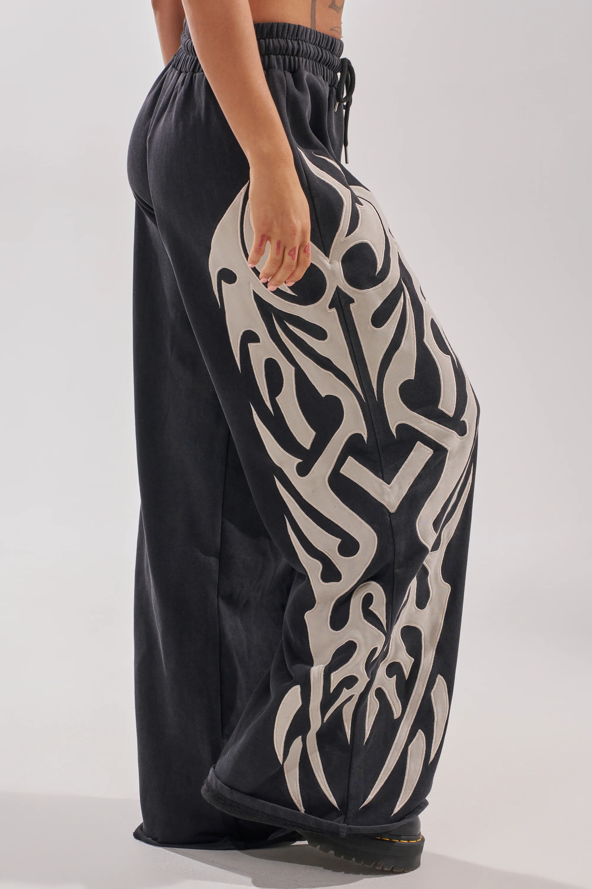 ON FIRE WIDE LEG JOGGER - Image 4