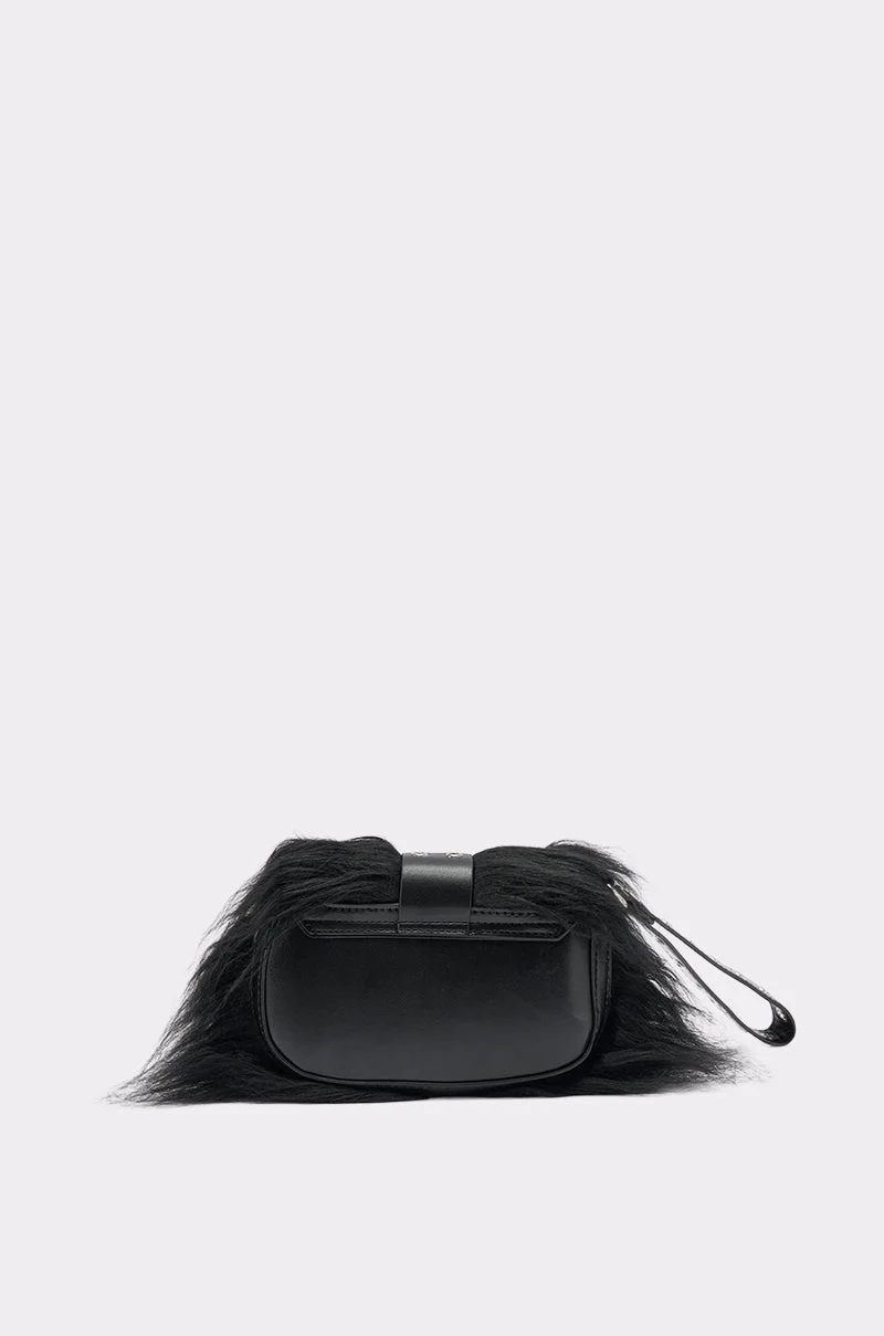 ON THE TOWN WRISTLET - Image 4