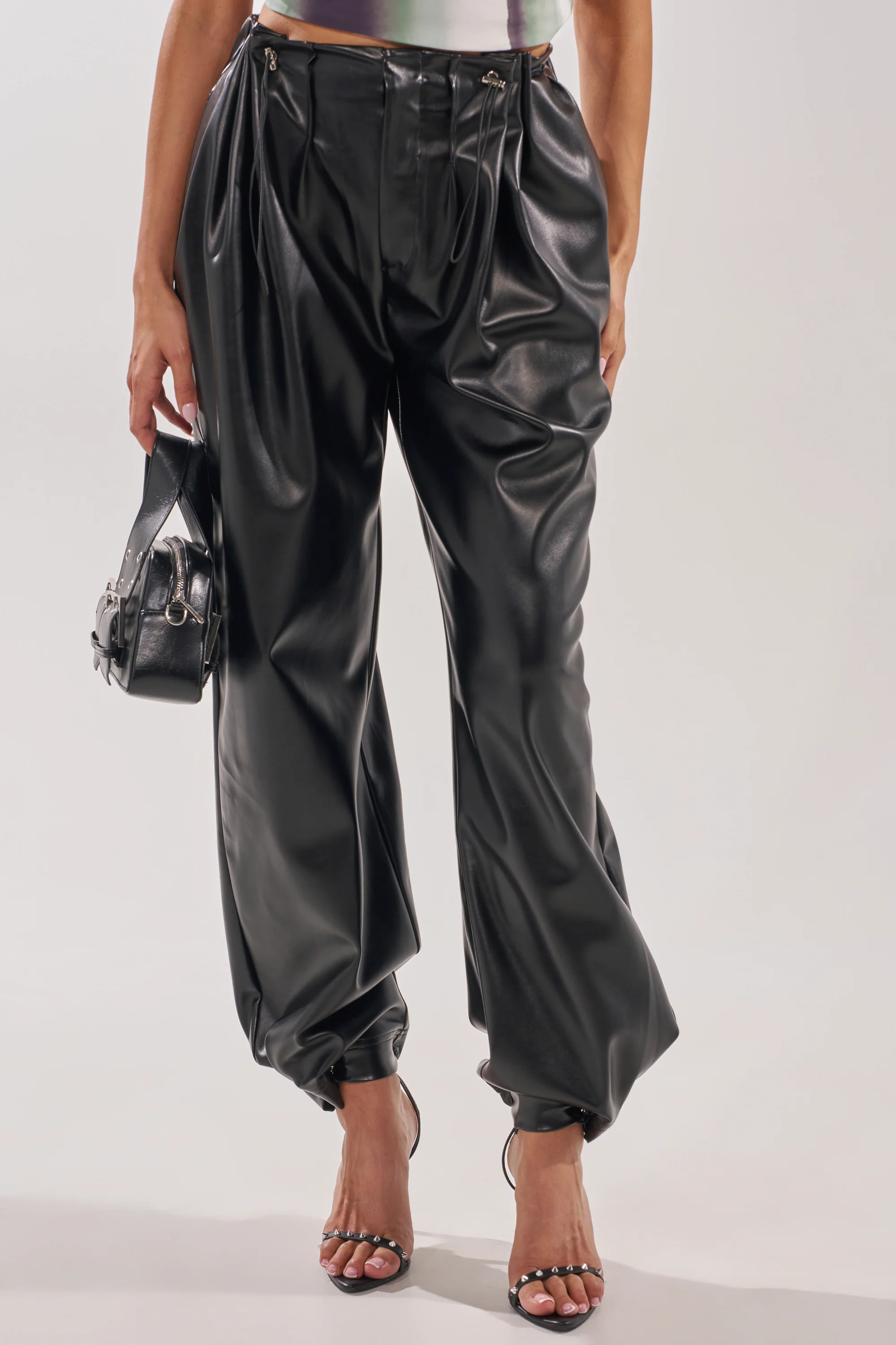 ON TOP OF IT FAUX LEATHER TROUSER - Image 3